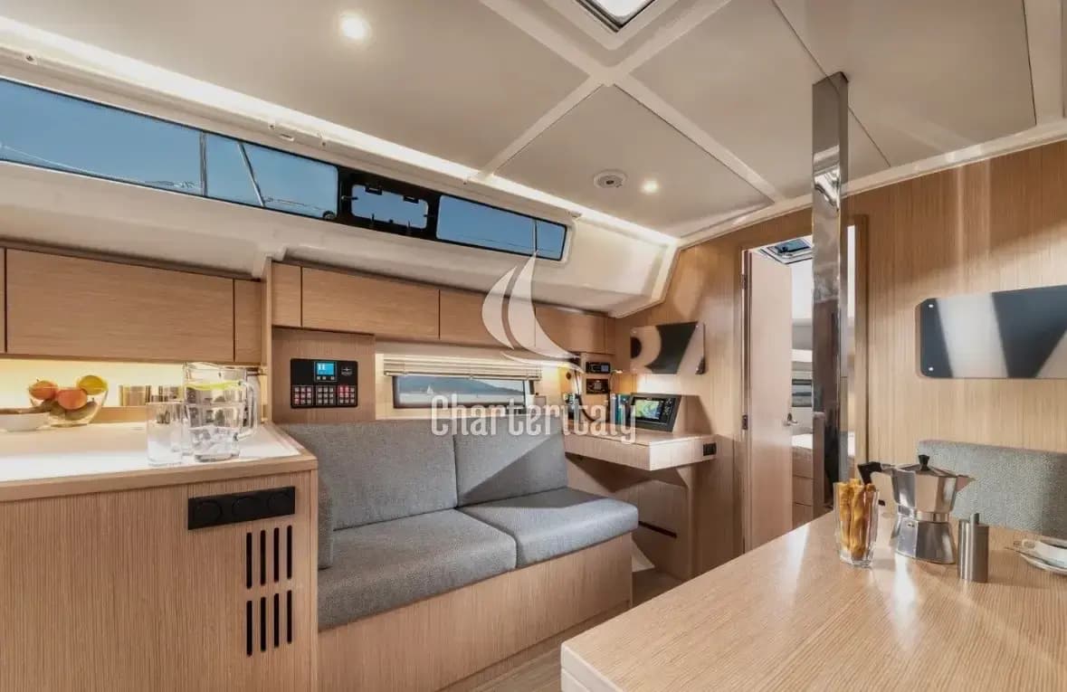 Bavaria C42 - HORIZON - 9