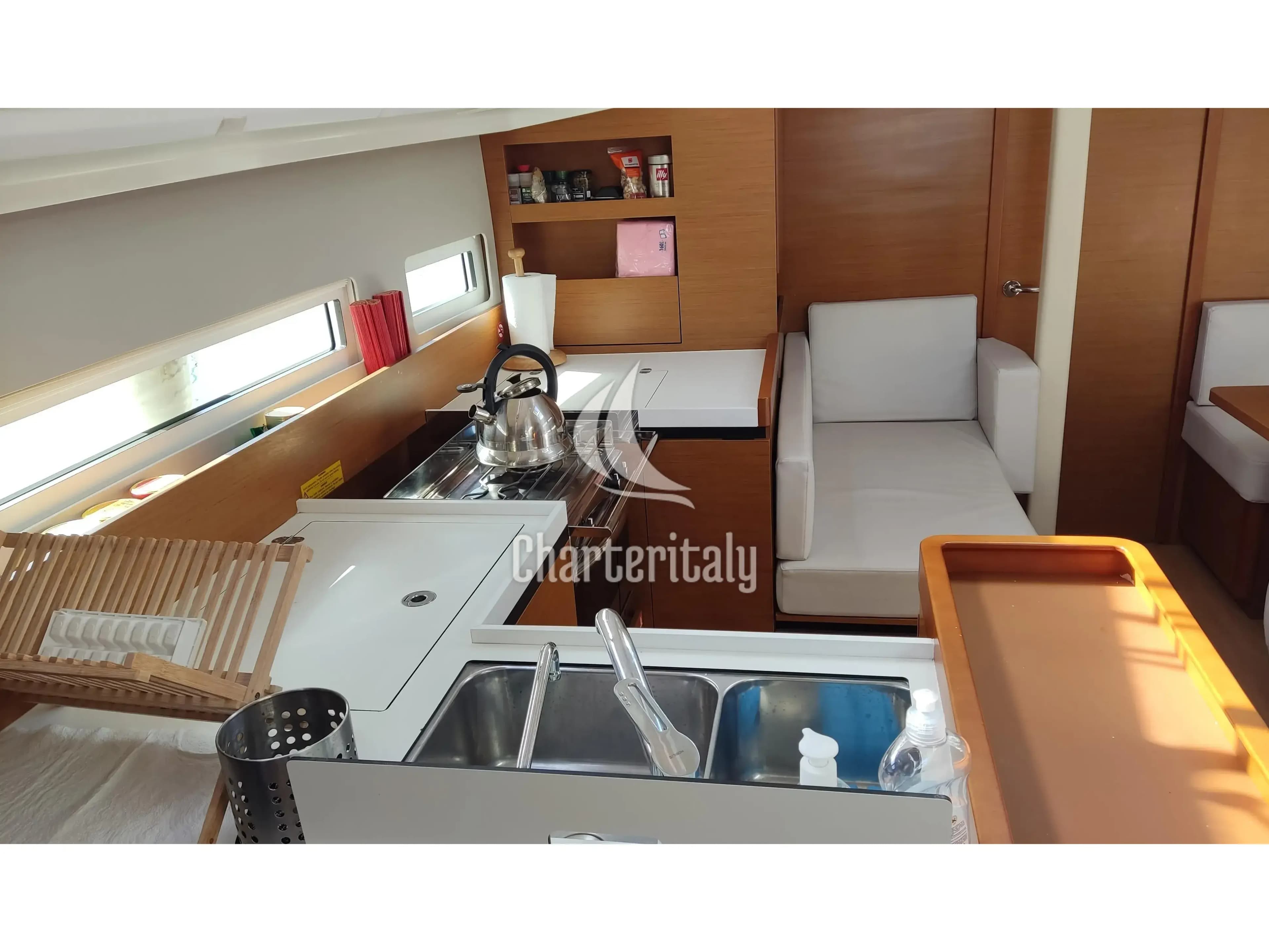 Sun Odyssey 410 - Melisandra - 3