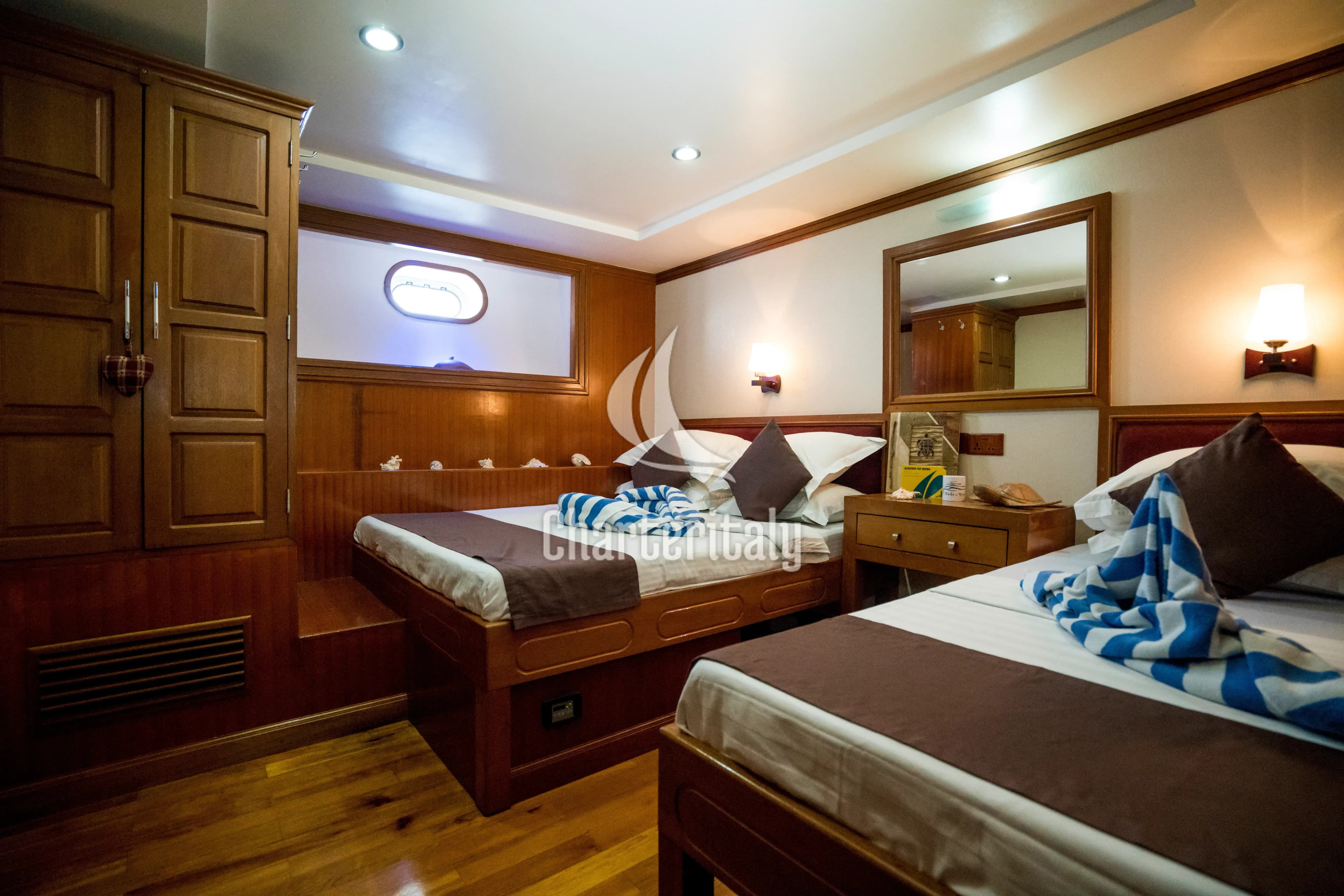 Motoryacht - CAB1 - 16