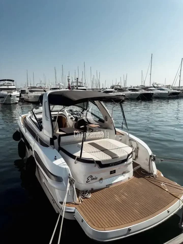 Bavaria S29 - Elvie - 11