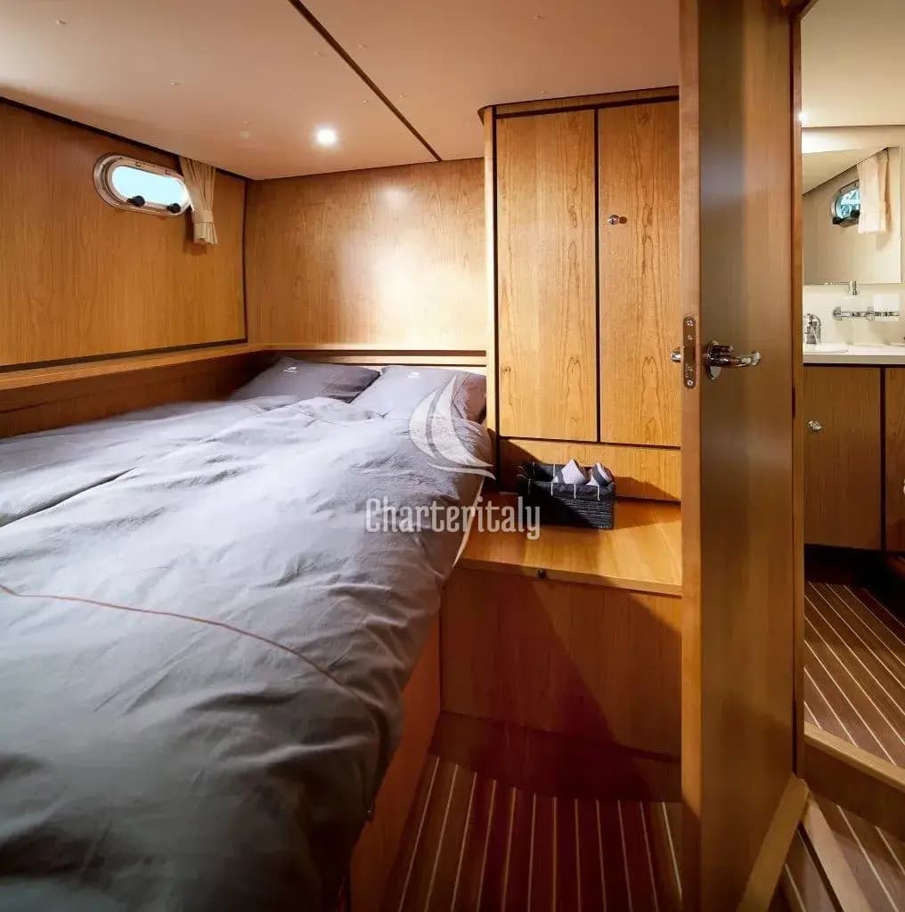 Linssen Grand Sturdy 30.9 AC - Luna Louise - 2