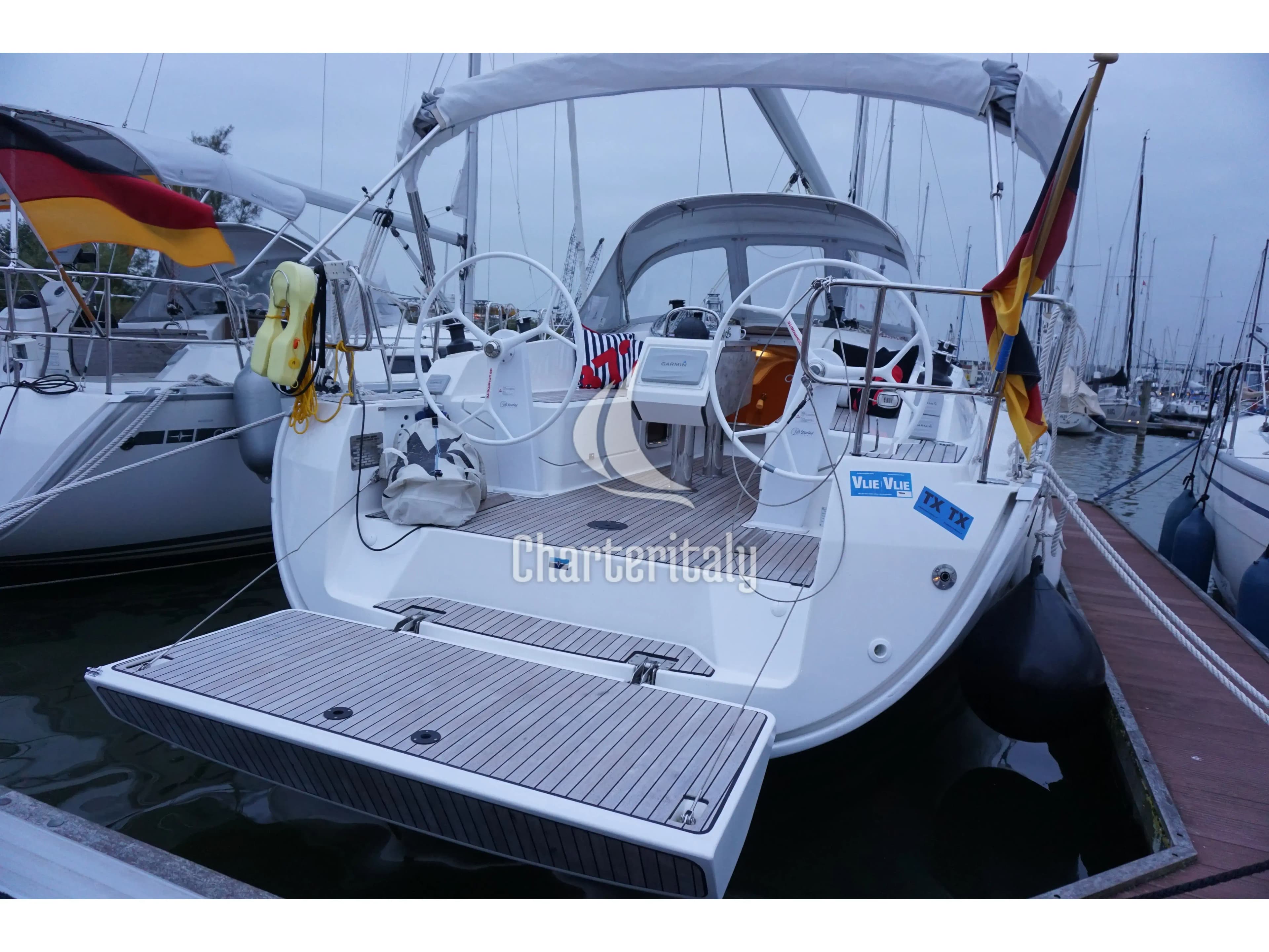 Bavaria Cruiser 37 - Bavaria Cruiser 37 - 1