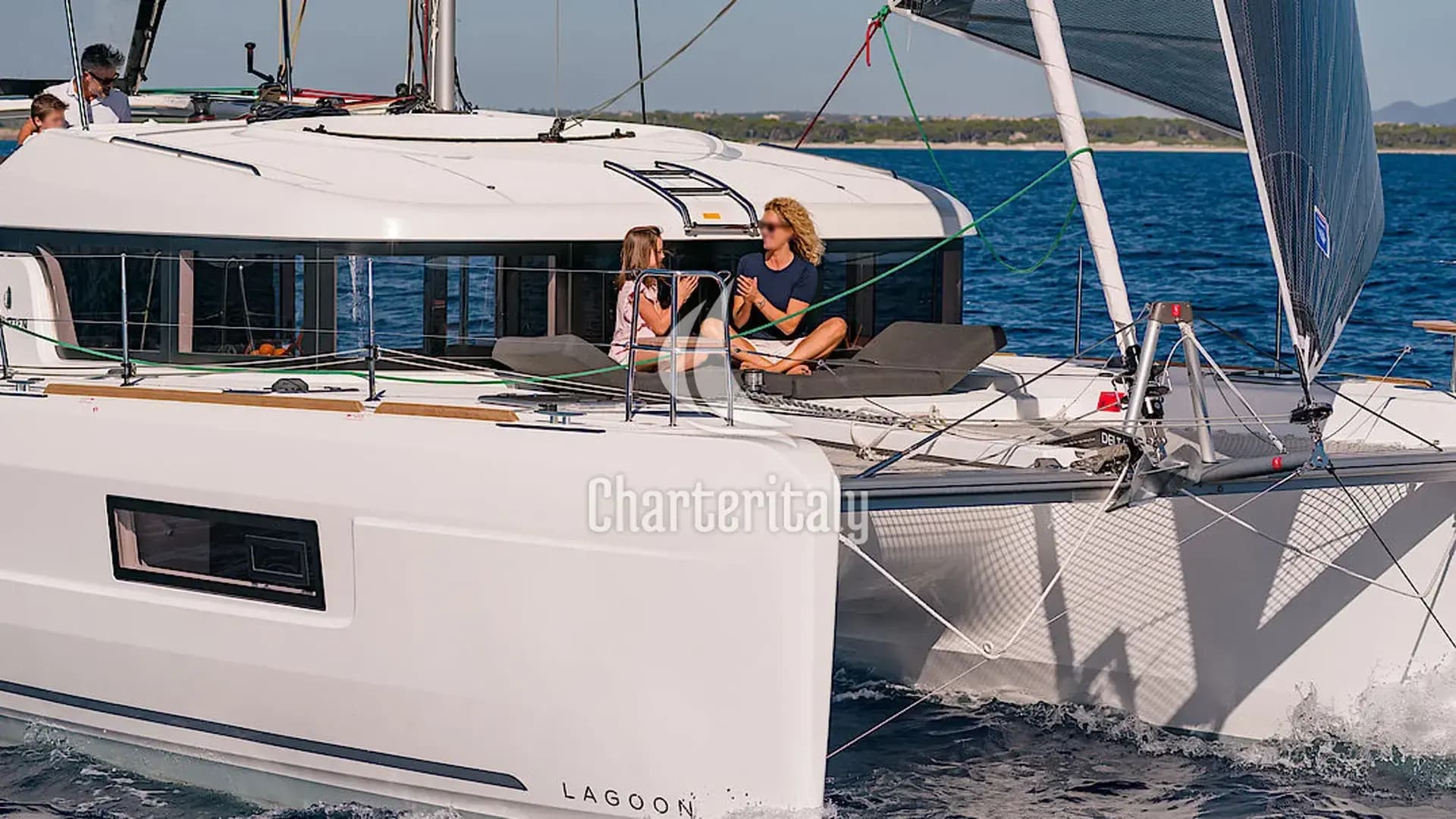 Lagoon 40 - Sunrise - 27
