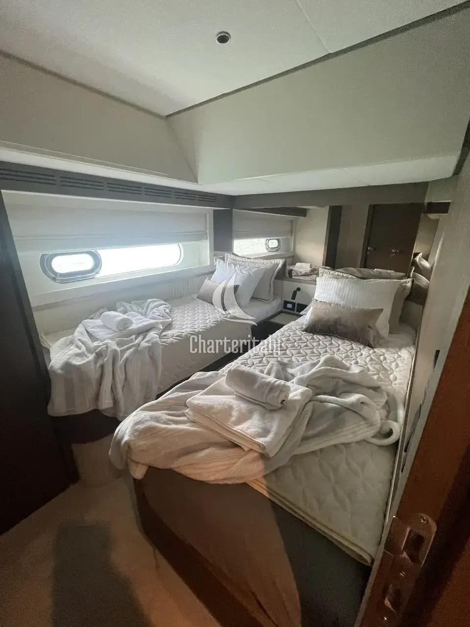 Azimut Magellano 66 - Moon light - 49