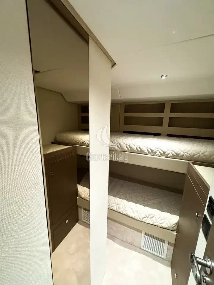Azimut Magellano 66 - Moon light - 54