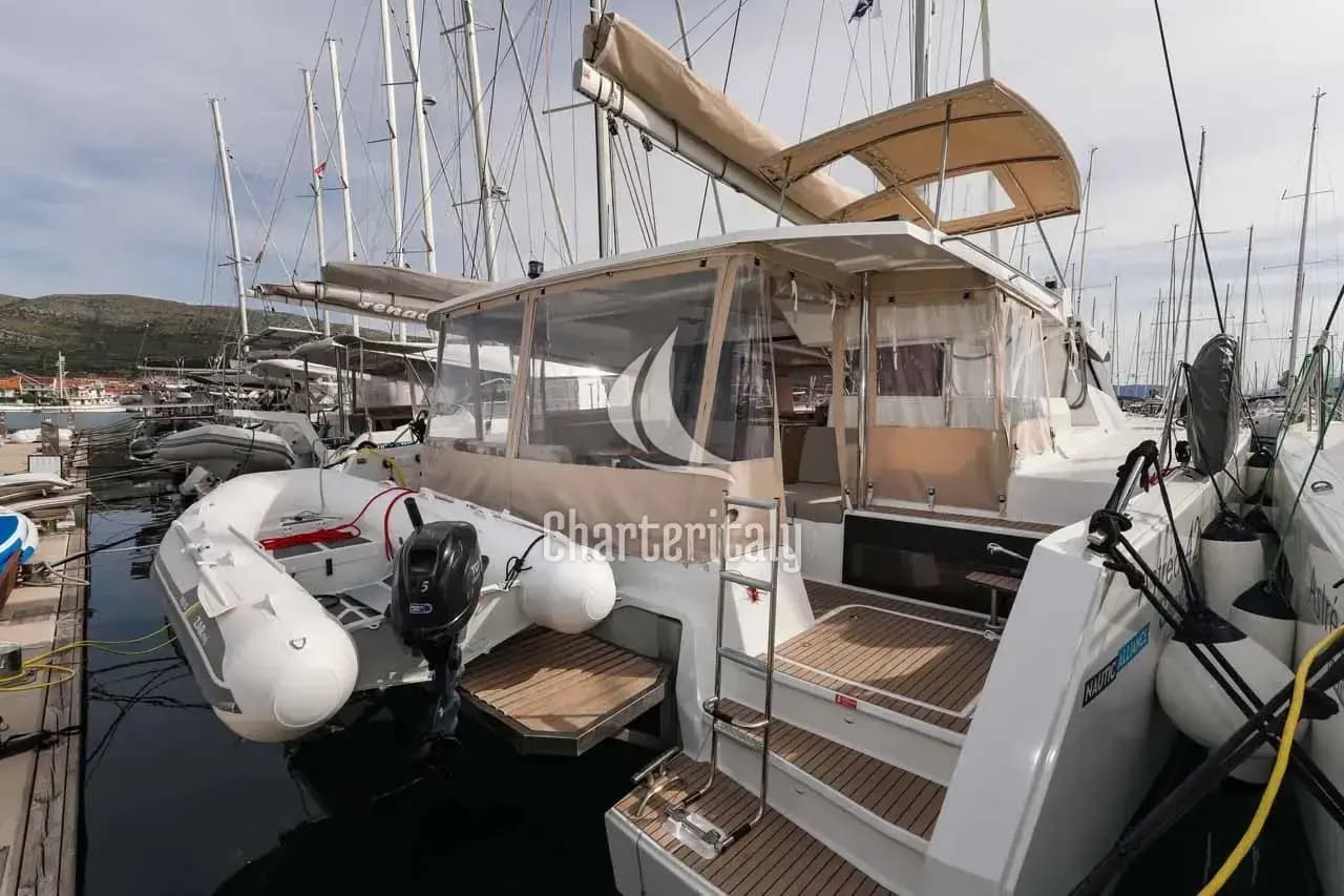 Fountaine Pajot Astrea 42 - 4 + 2 cab. - Alchiba - 3
