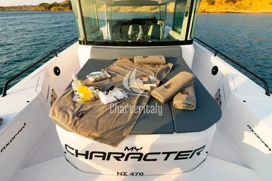 Axopar 37 XC Cross Cabin - MY CHARACTER - 19