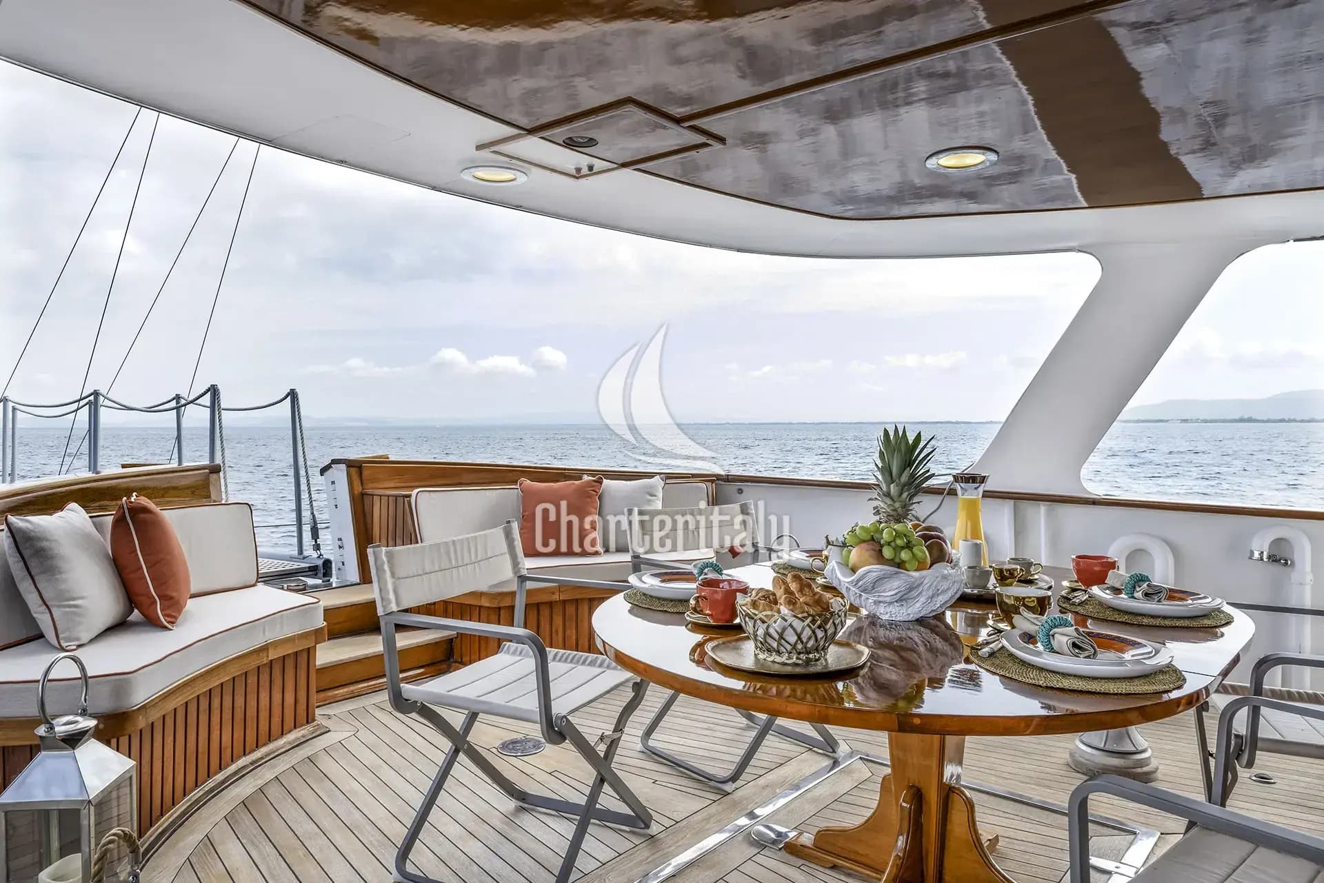 Motoryacht - Five Angels - Motor yacht - 24