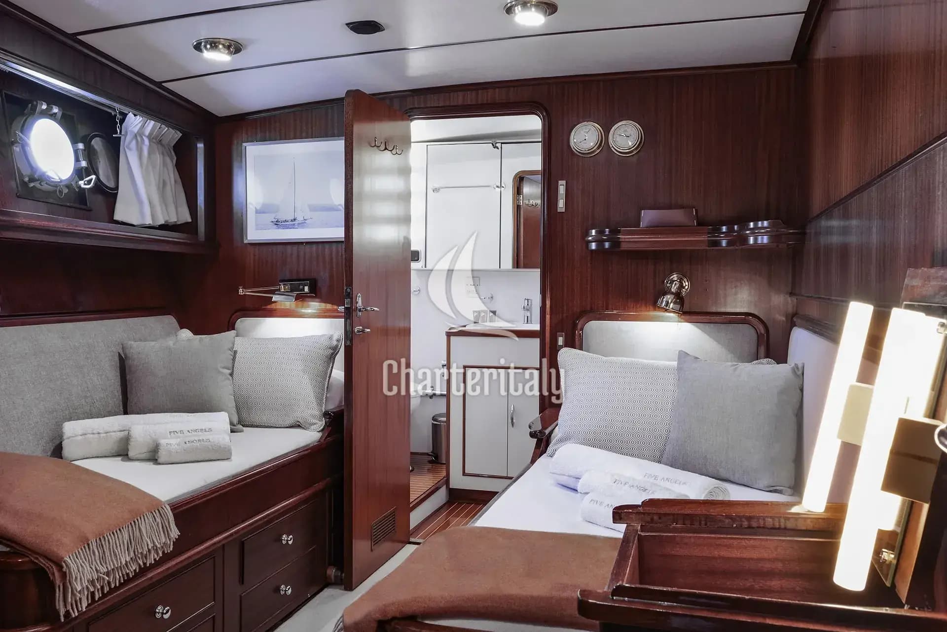 Motoryacht - Five Angels - Motor yacht - 40