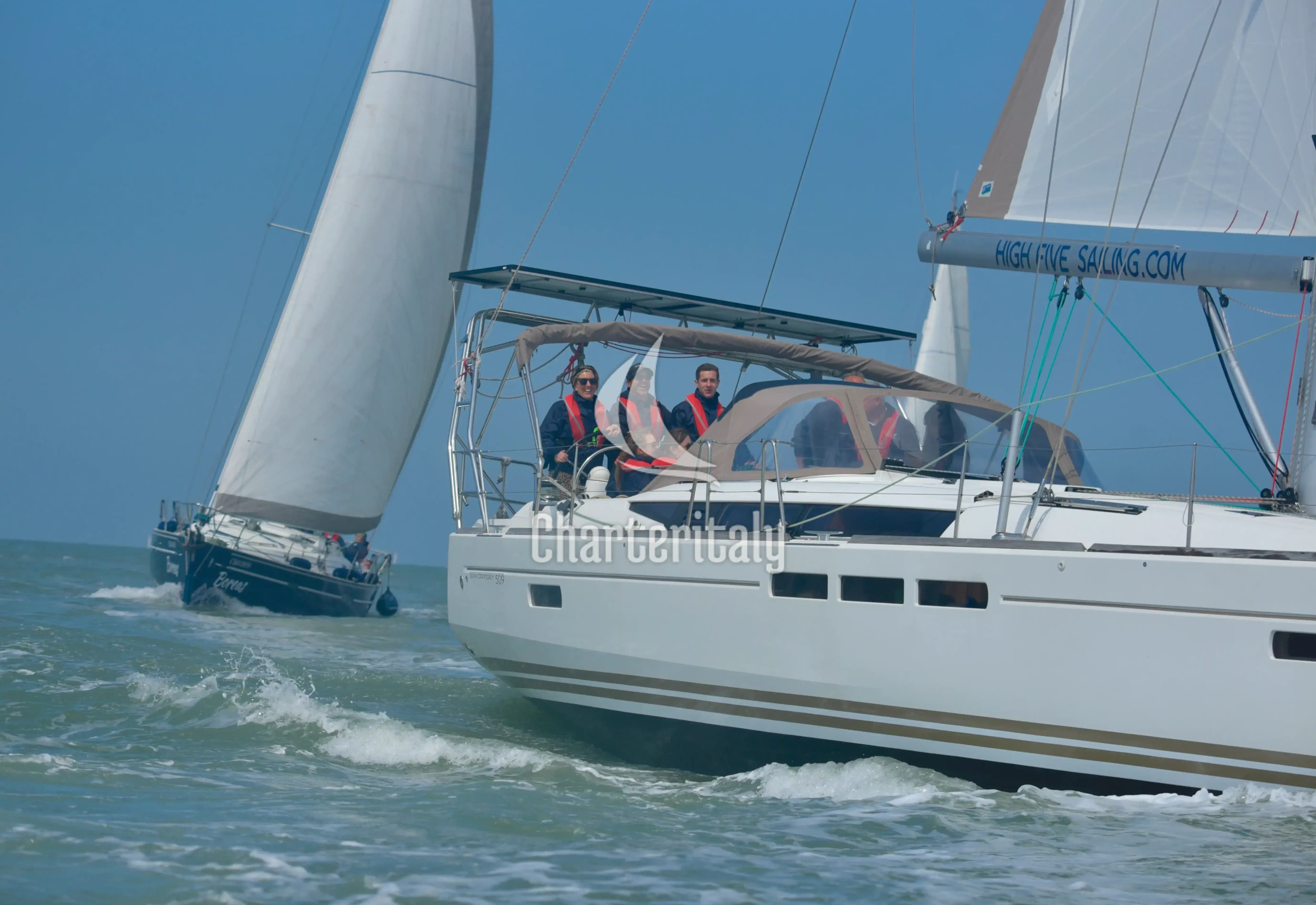 Sun Odyssey 509 - Five O - 9