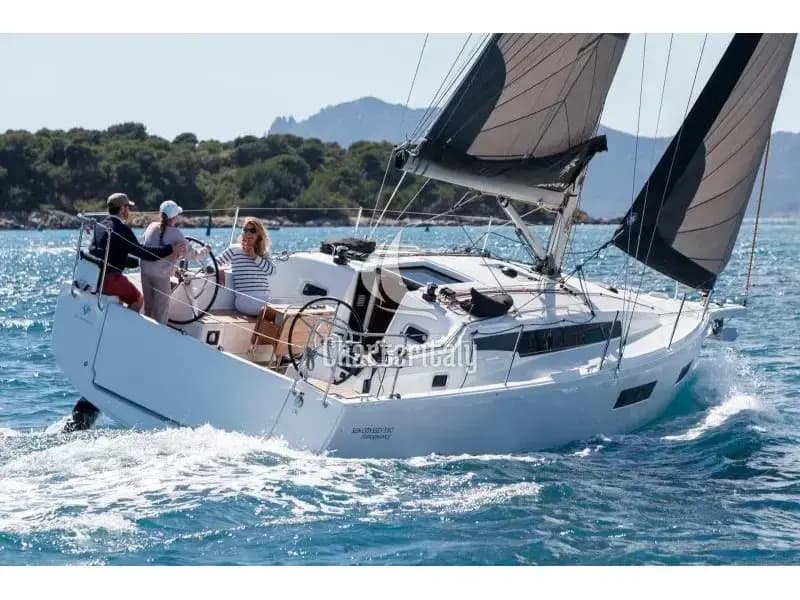 Sun Odyssey 350 - Bellini - 1