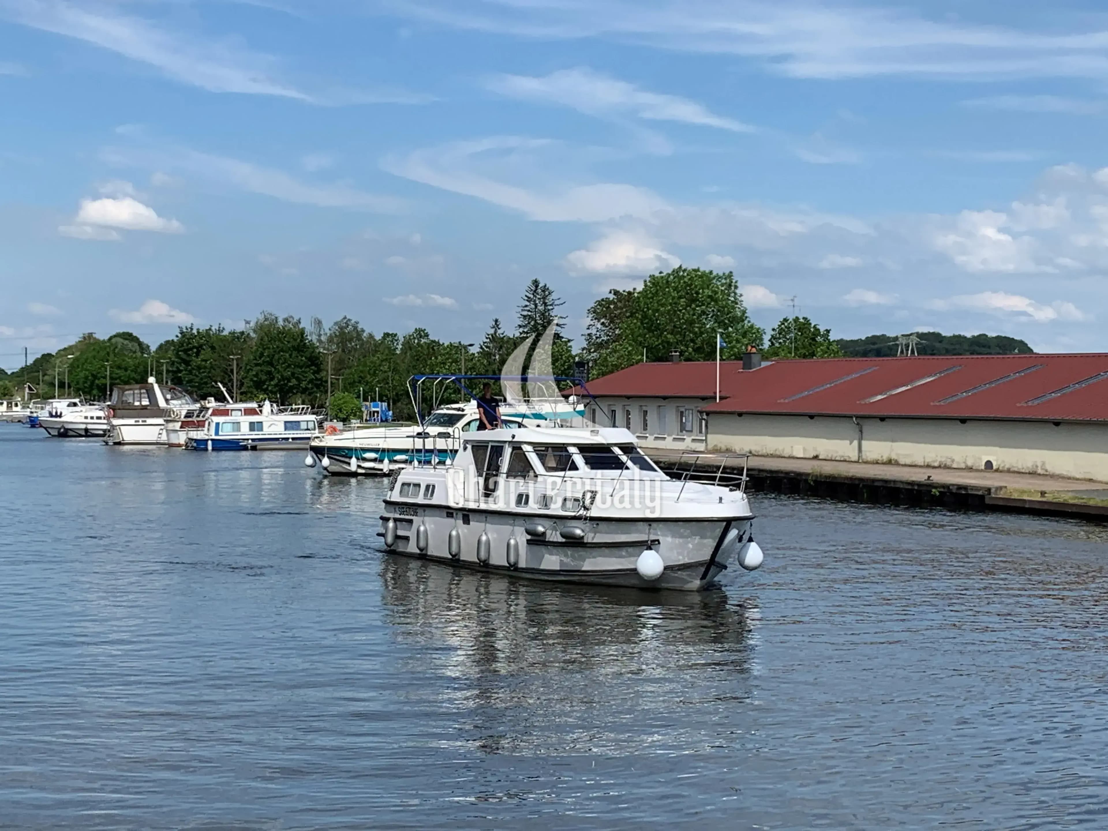 Tarpon 37 N - 2403 - 5