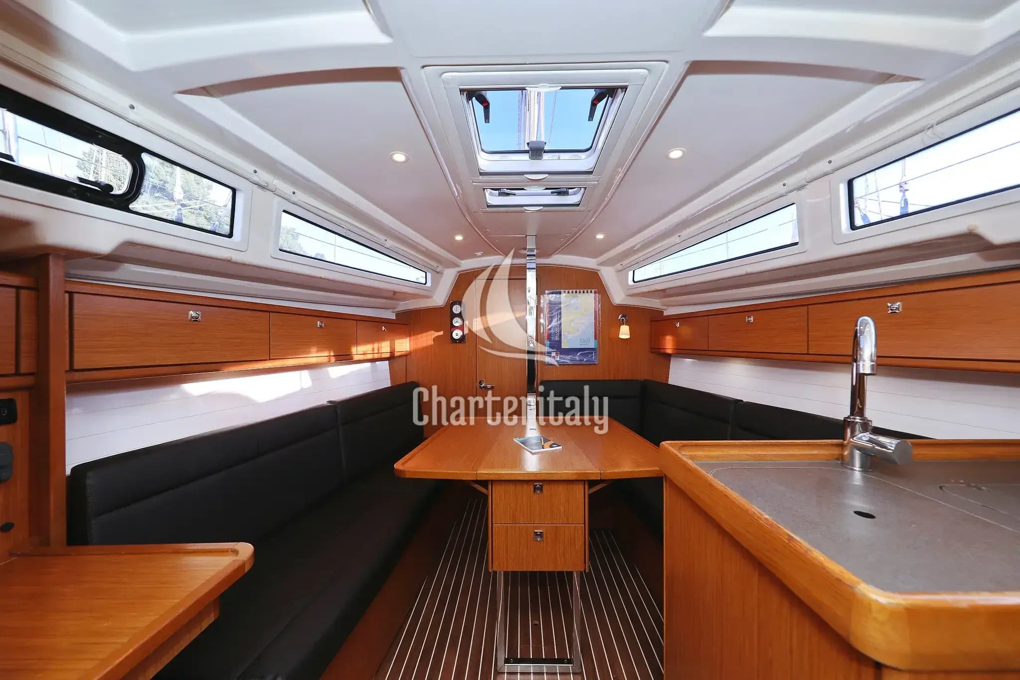 Bavaria Cruiser 33 - Dolce Vita - 12
