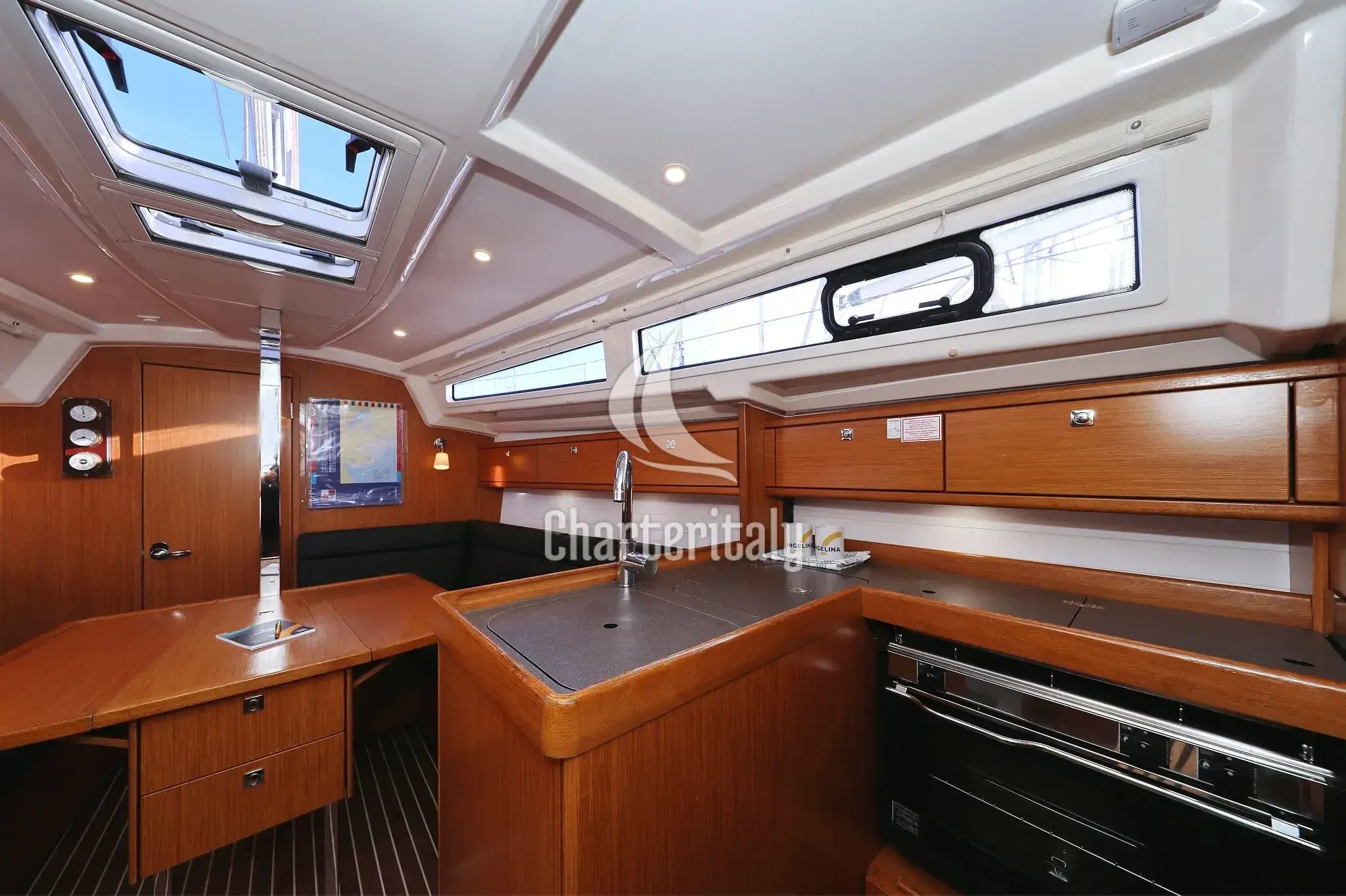 Bavaria Cruiser 33 - Dolce Vita - 21