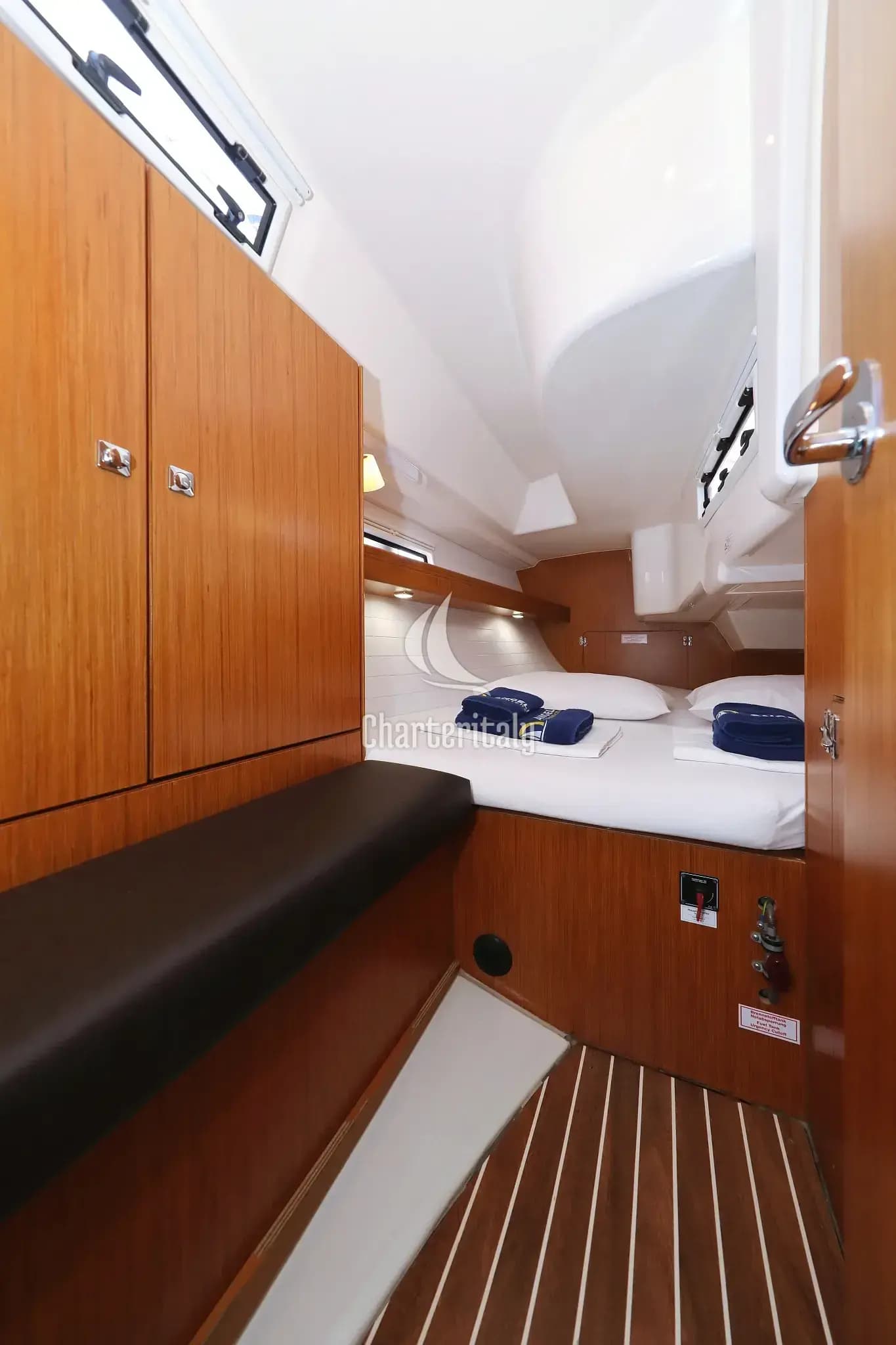 Bavaria Cruiser 33 - Dolce Vita - 23