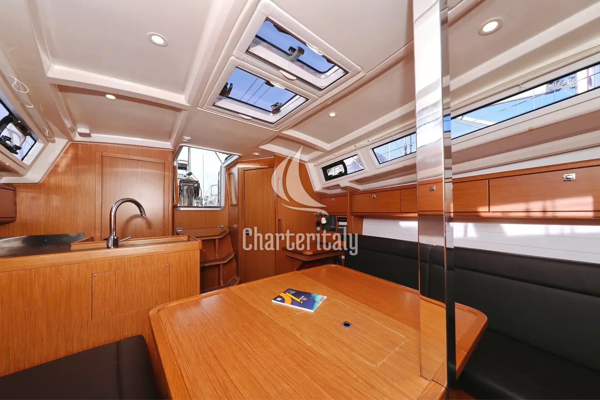 Bavaria Cruiser 33 - Dolce Vita - 18