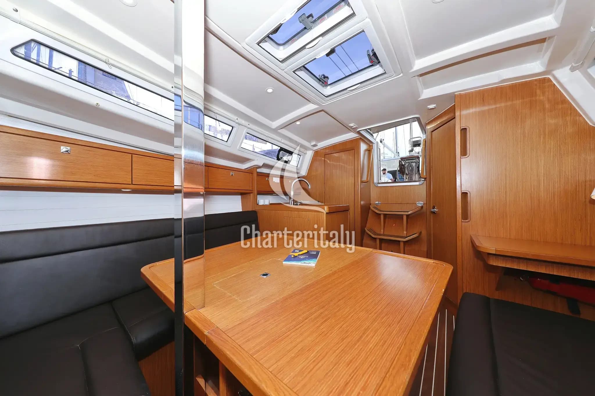 Bavaria Cruiser 33 - Dolce Vita - 19