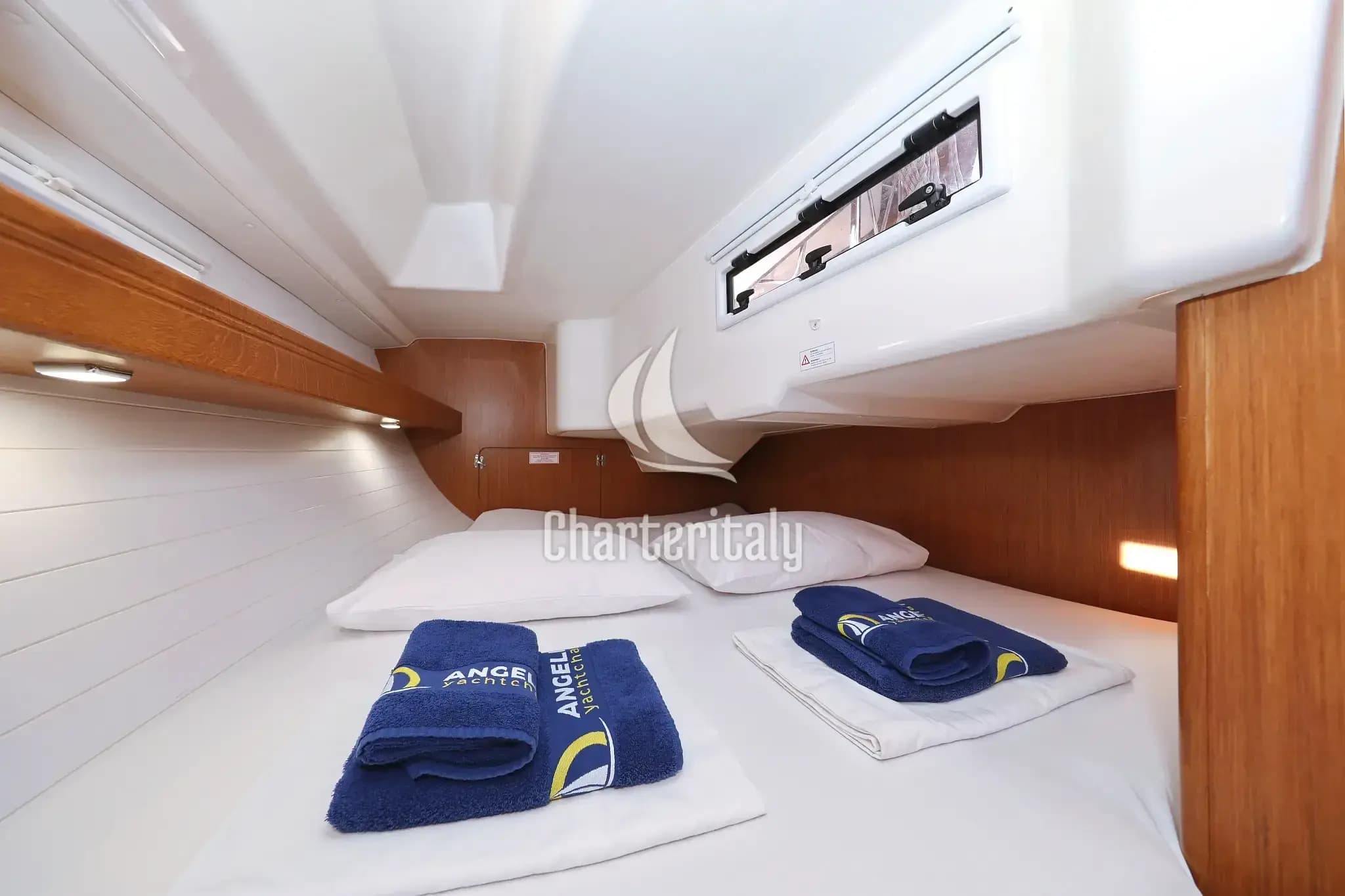 Bavaria Cruiser 33 - Dolce Vita - 27