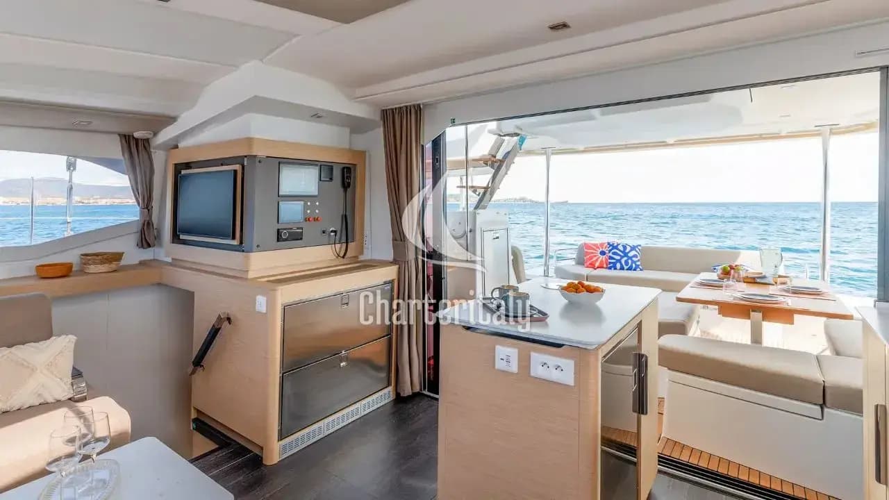 Fountaine Pajot FP 44 Maestro - 3 + 2 cab. - DIVER DOG - 5