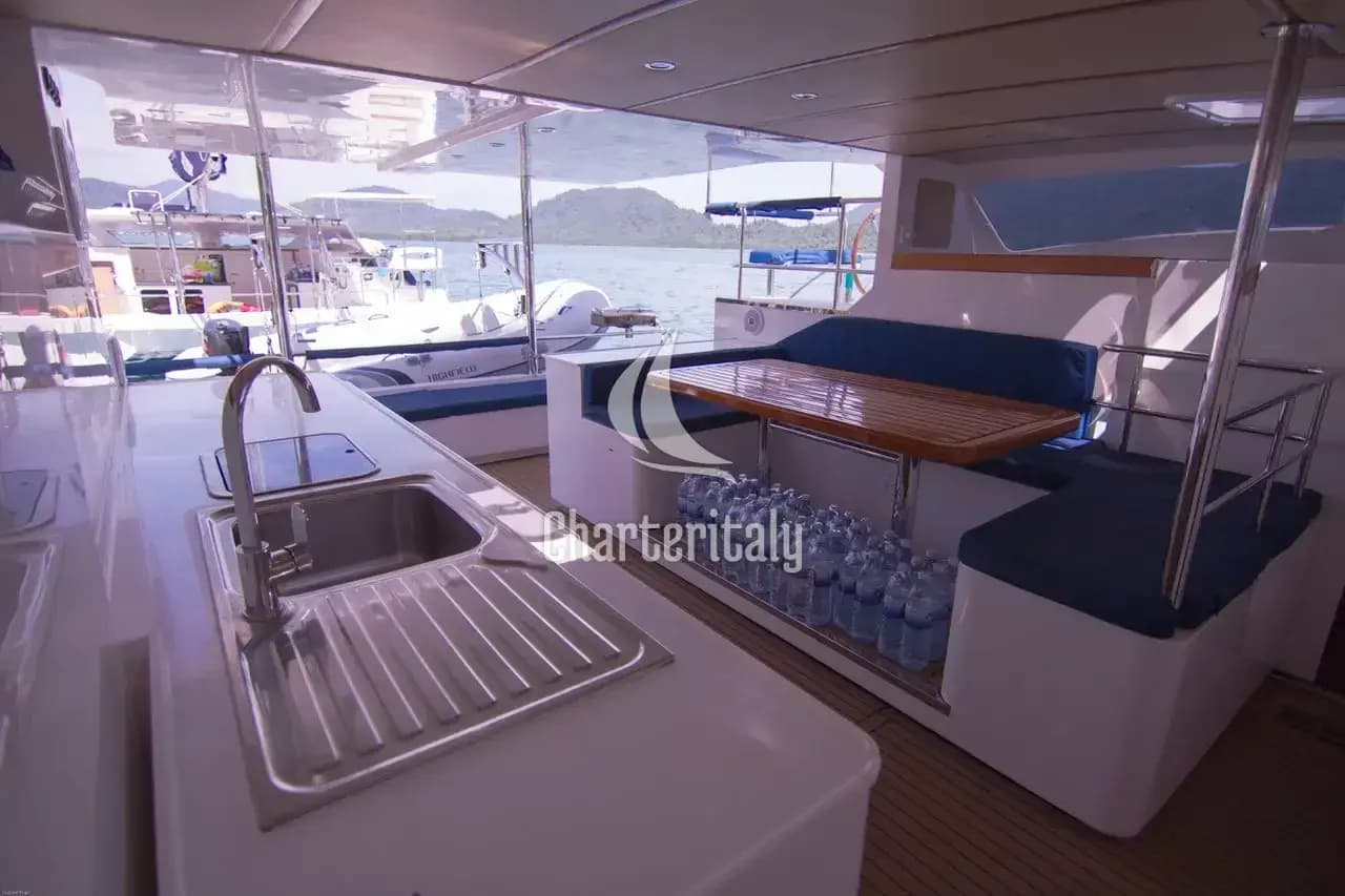 Island Spirit 38 - 4 cab. - Island Time - 10