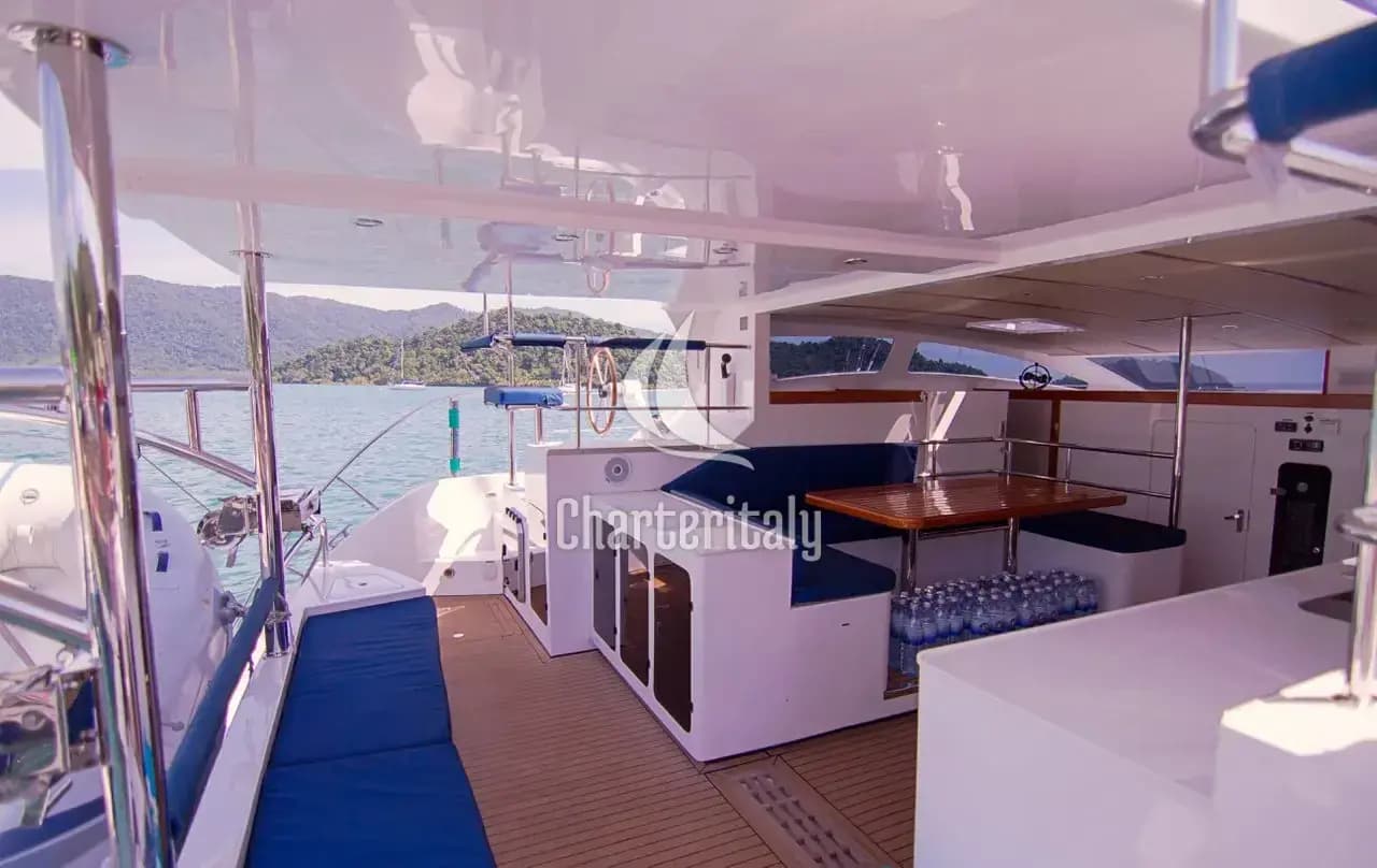 Island Spirit 38 - 4 cab. - Island Time - 8