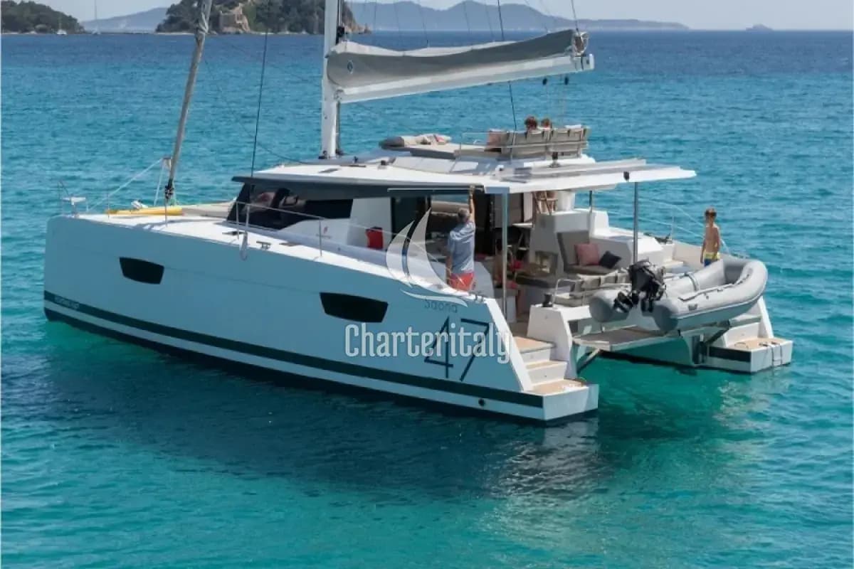 Fountaine Pajot Saona 47 Quintet - 5 + 1 cab. - Red Rose - 5