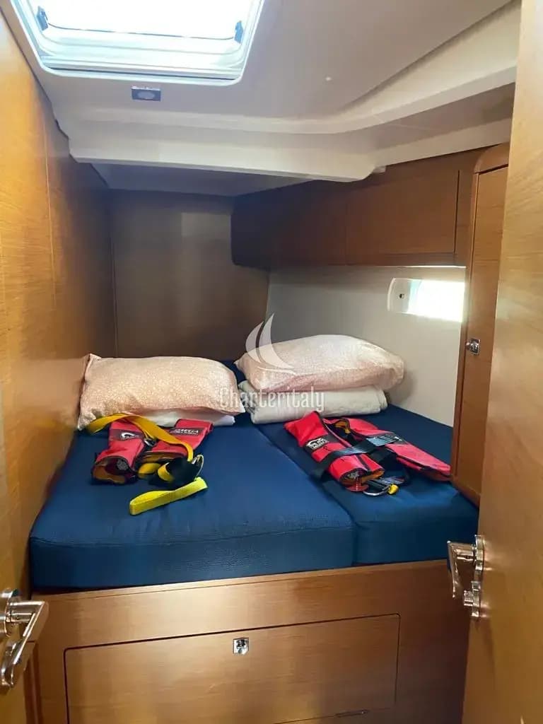 Sun Odyssey 519 - Alboran Pacharan (Cabo Verde) - 9
