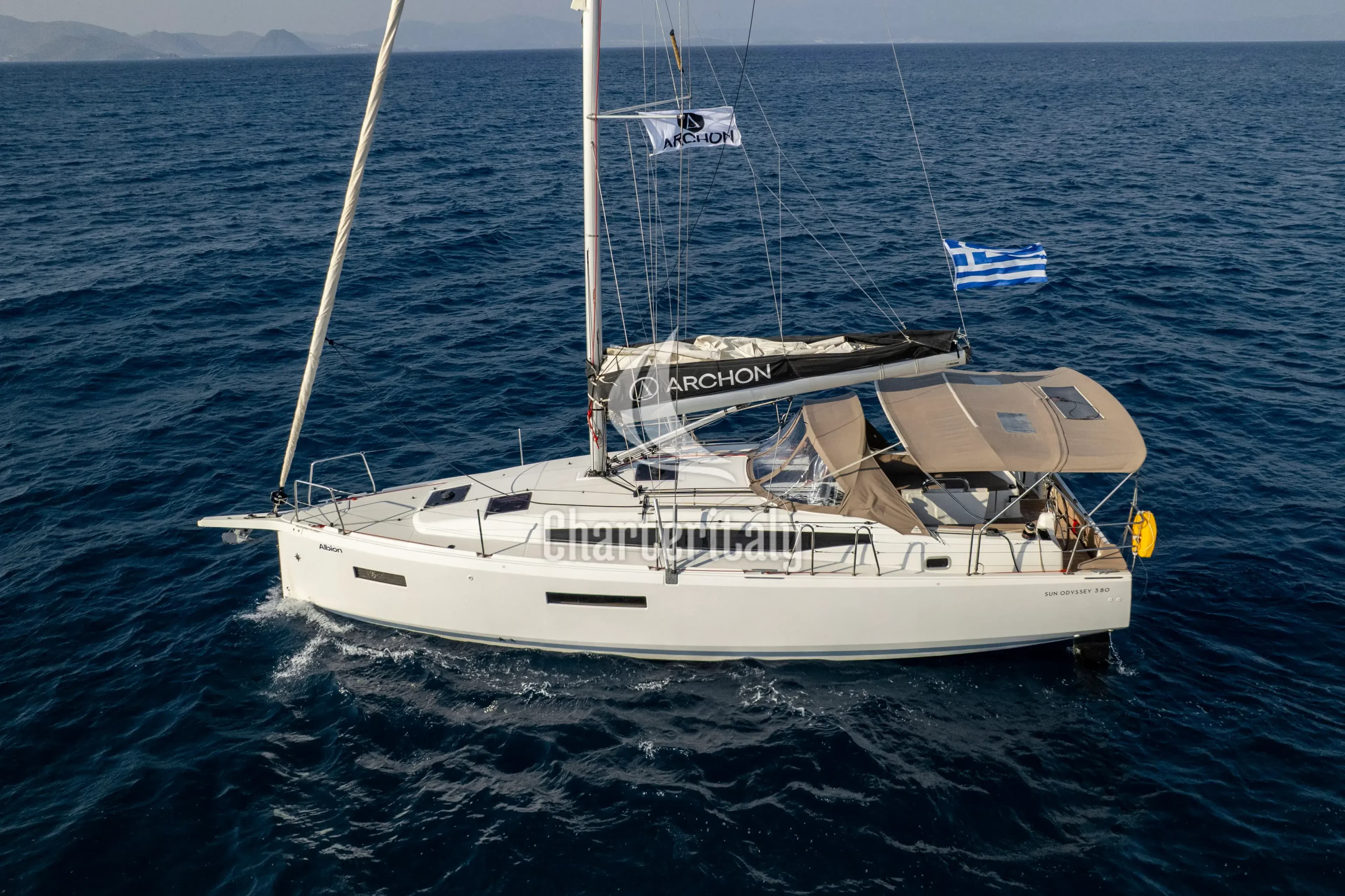 Sun Odyssey 380 - Albion - 15