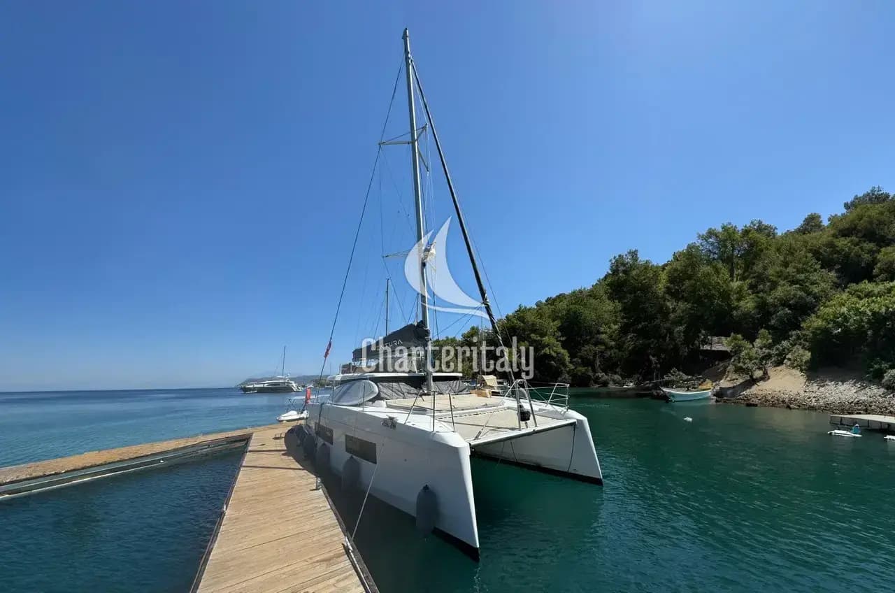 Aventura 37 - Pronto Sail - 8