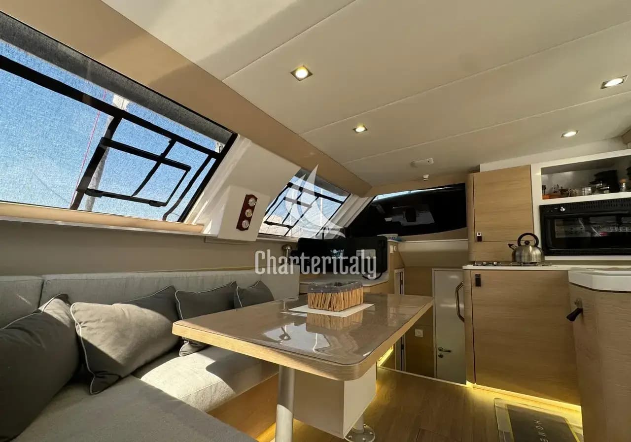 Aventura 37 - Pronto Sail - 14