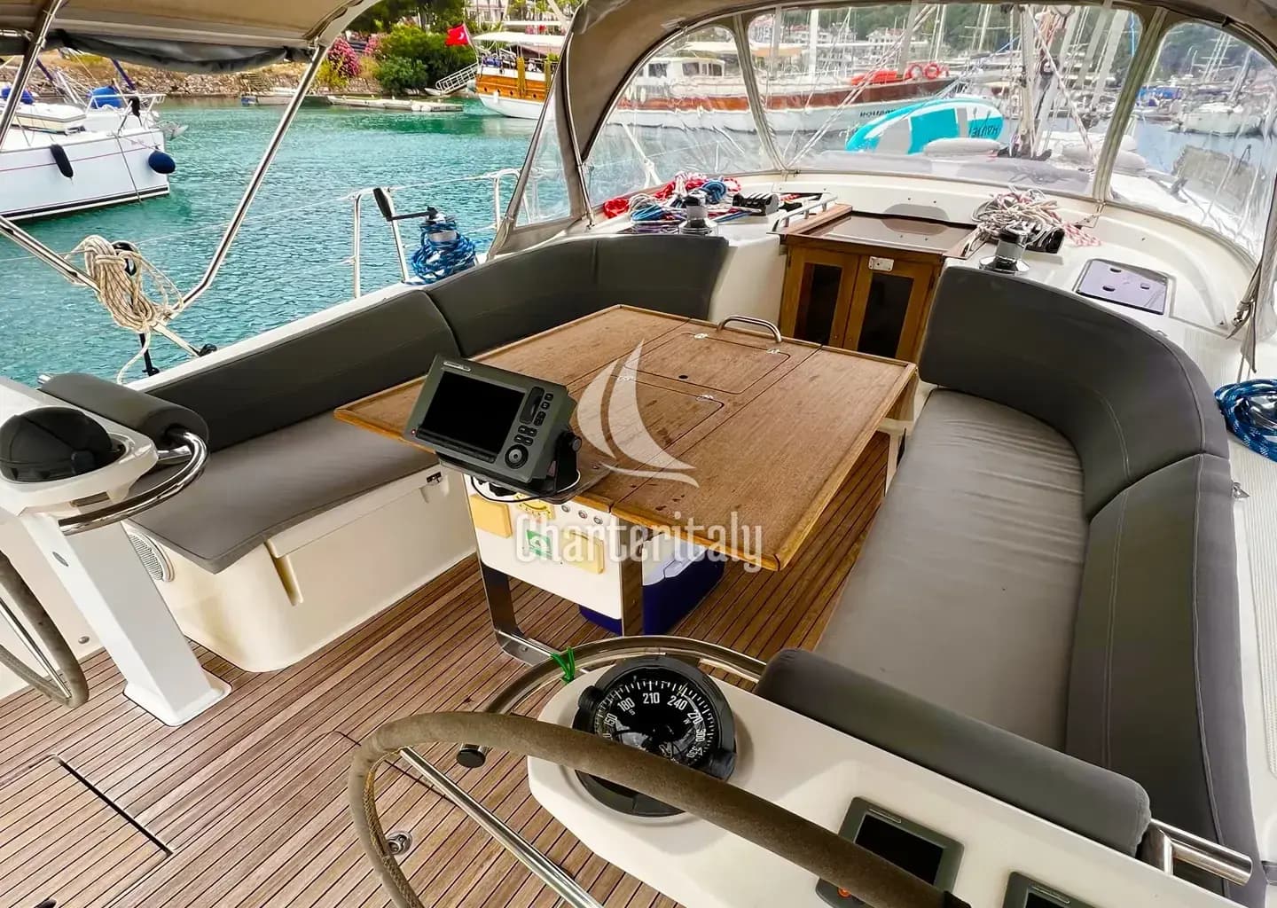 Bavaria 45 - Aquaholic - 9