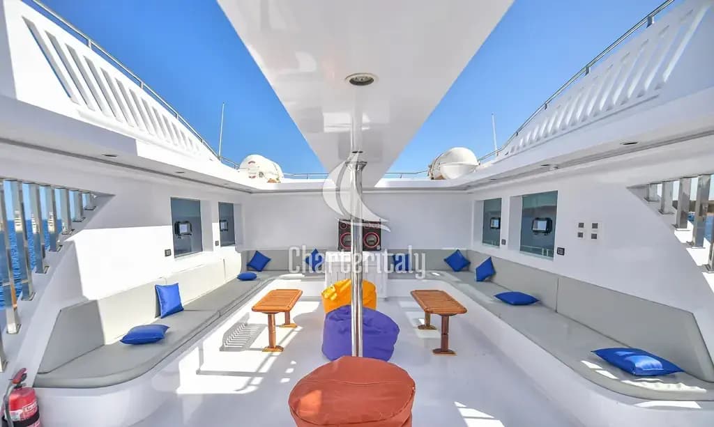 Luxury Motor Yacht - Comfort cabin upper deck 3 - 20