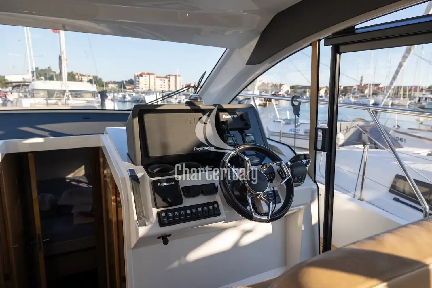 Sealine C390 - Ecstasea - 15