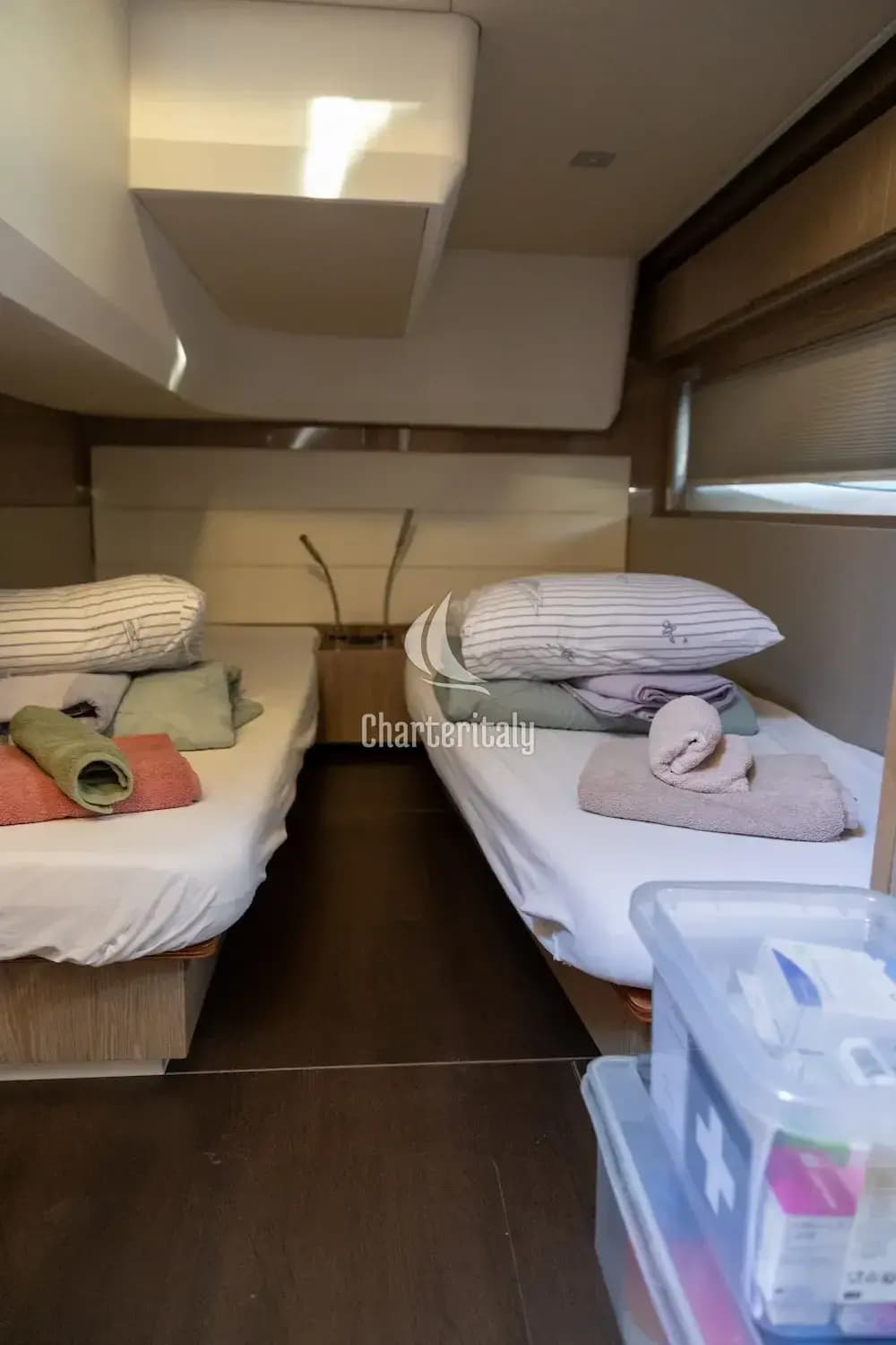 Sealine C390 - Ecstasea - 21