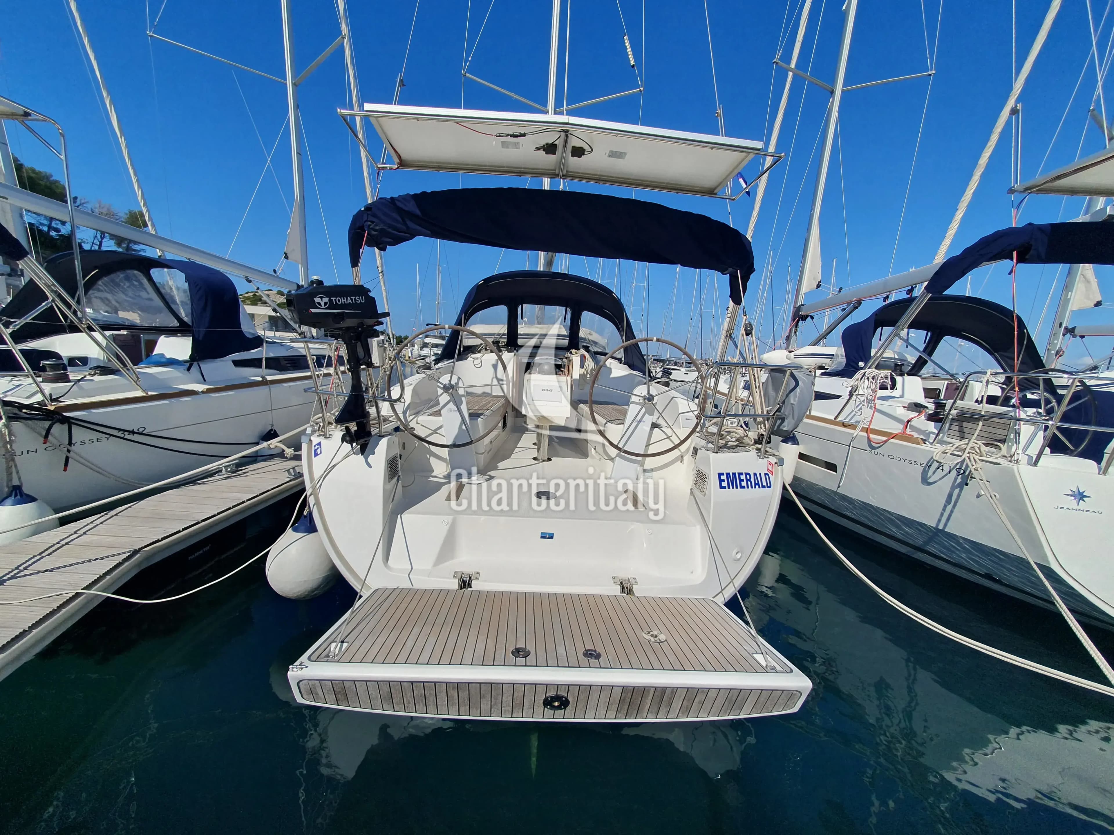 Bavaria Cruiser 37 - Emerald - 12