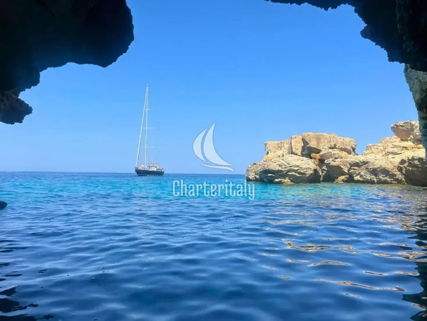 Sail boat - MORNING CALM - 18