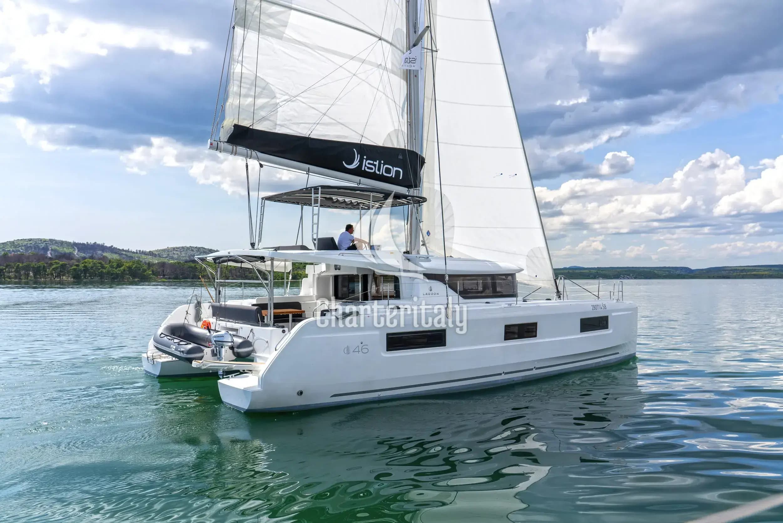 Lagoon 46 - 4 + 2 cab. - First Care - 10