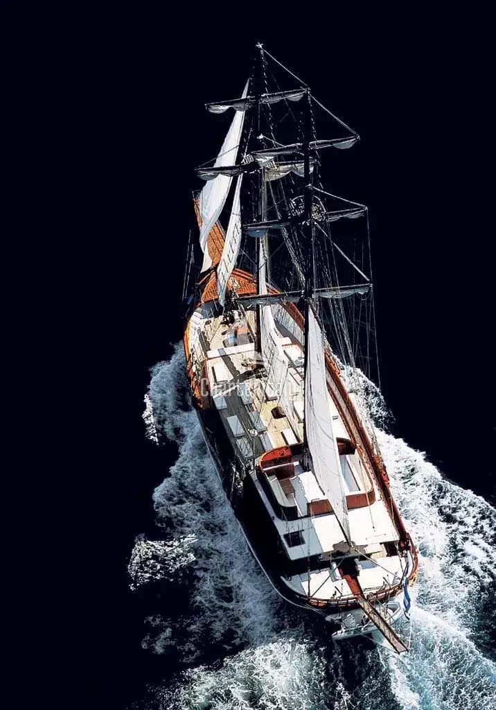 Motor sailer - Matina - 7