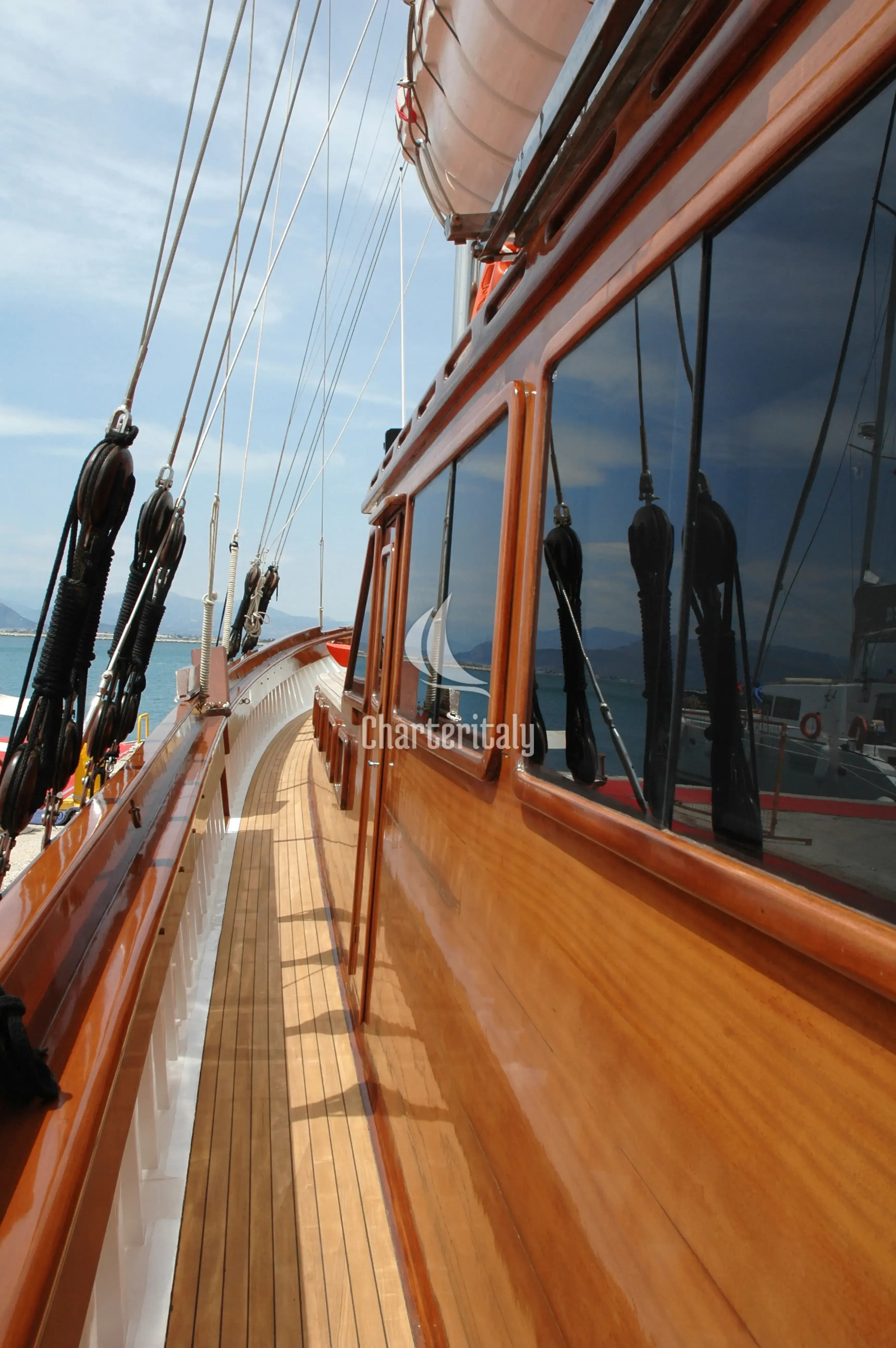 Motor sailer - Matina - 20