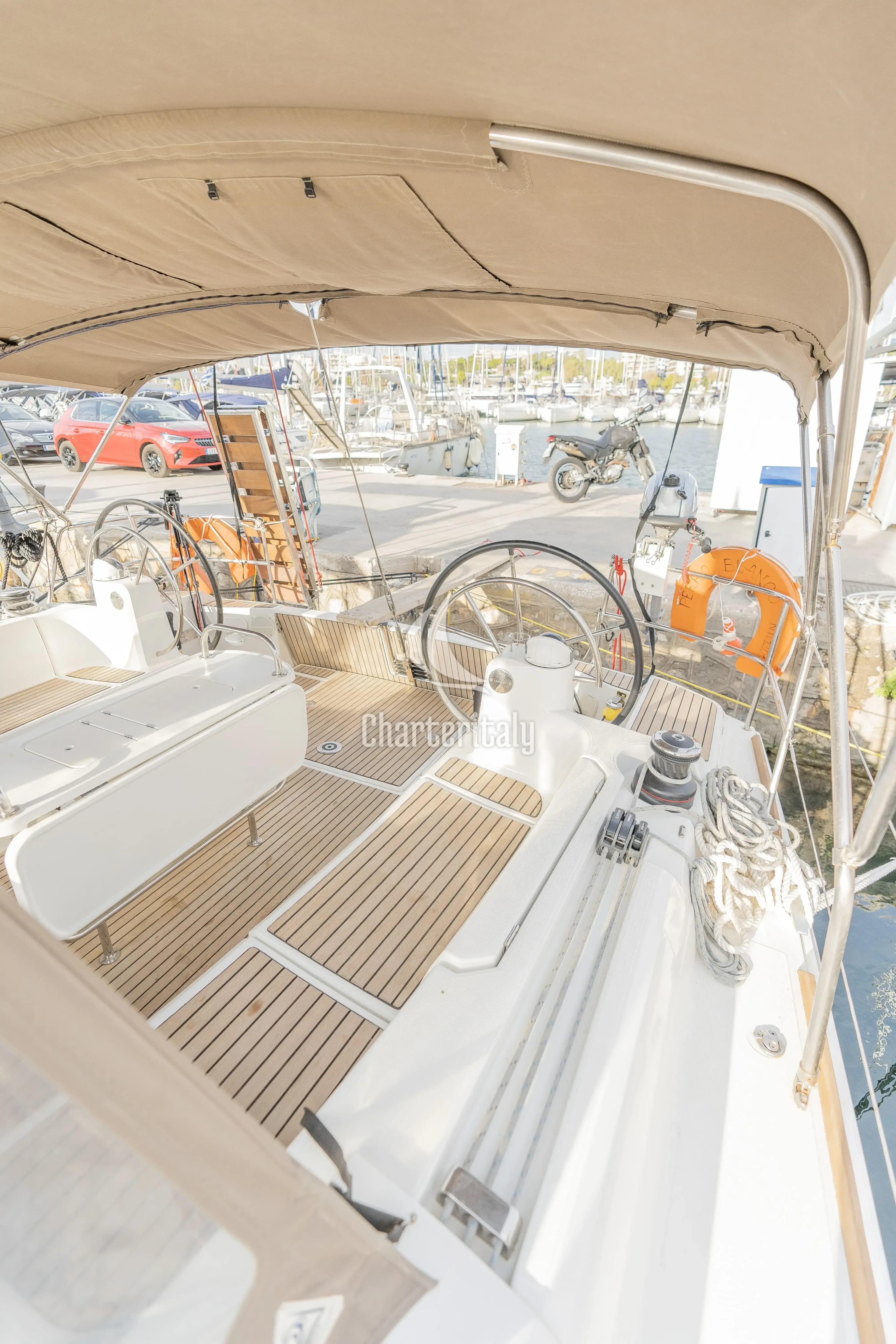 Sun Odyssey 519 - PERRO BLANCO - 3