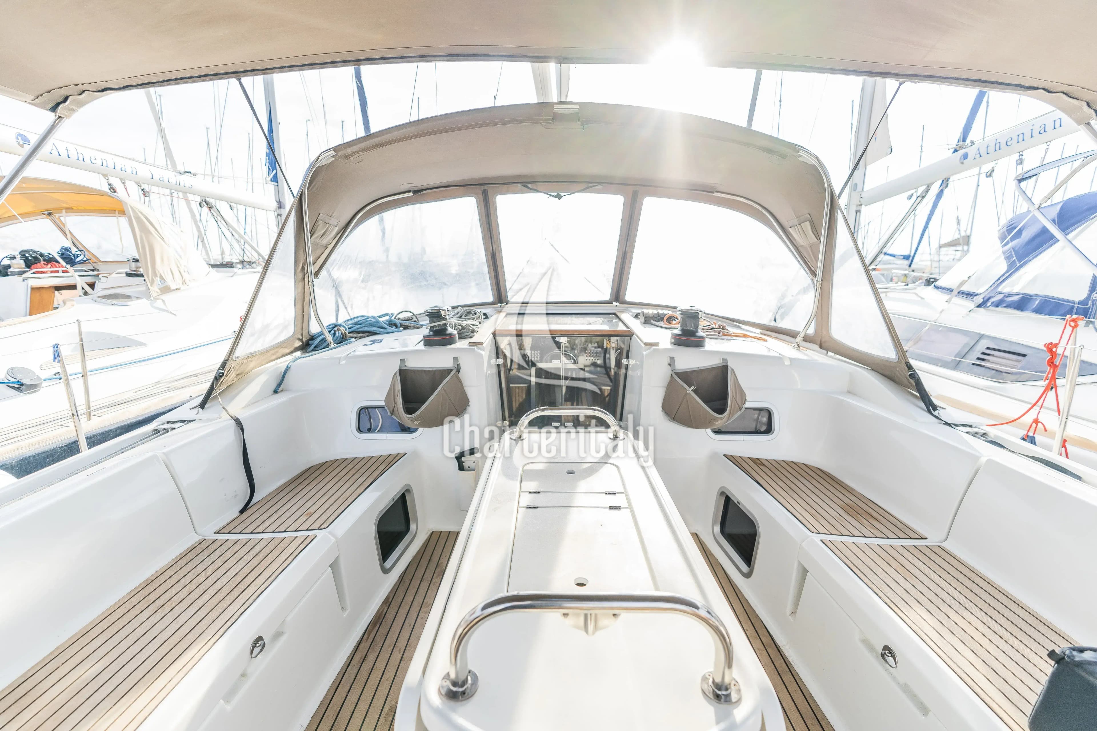 Sun Odyssey 519 - PERRO BLANCO - 11