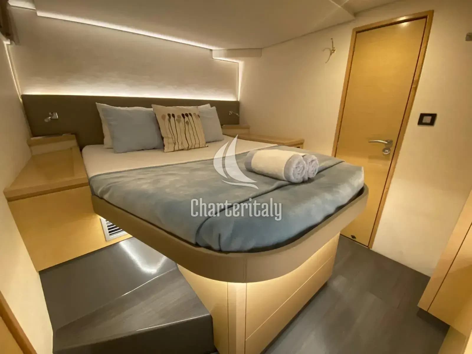 Fountaine Pajot Saba 50 Quintet - 5 + 1 cab. - Nowhere - 9