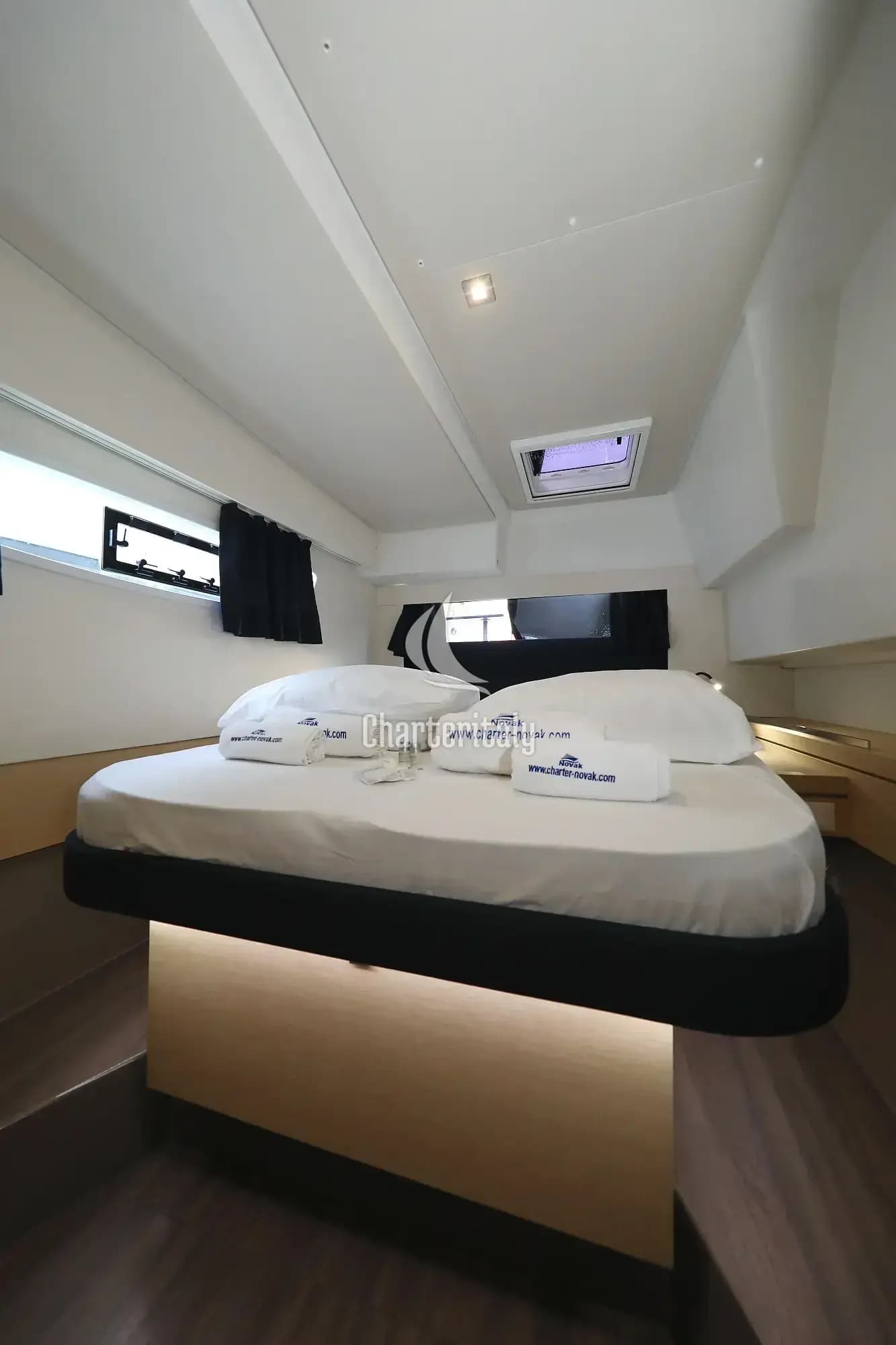 Fountaine Pajot Saona 47 Quintet - 5 + 1 cab. - Aquarius - 14