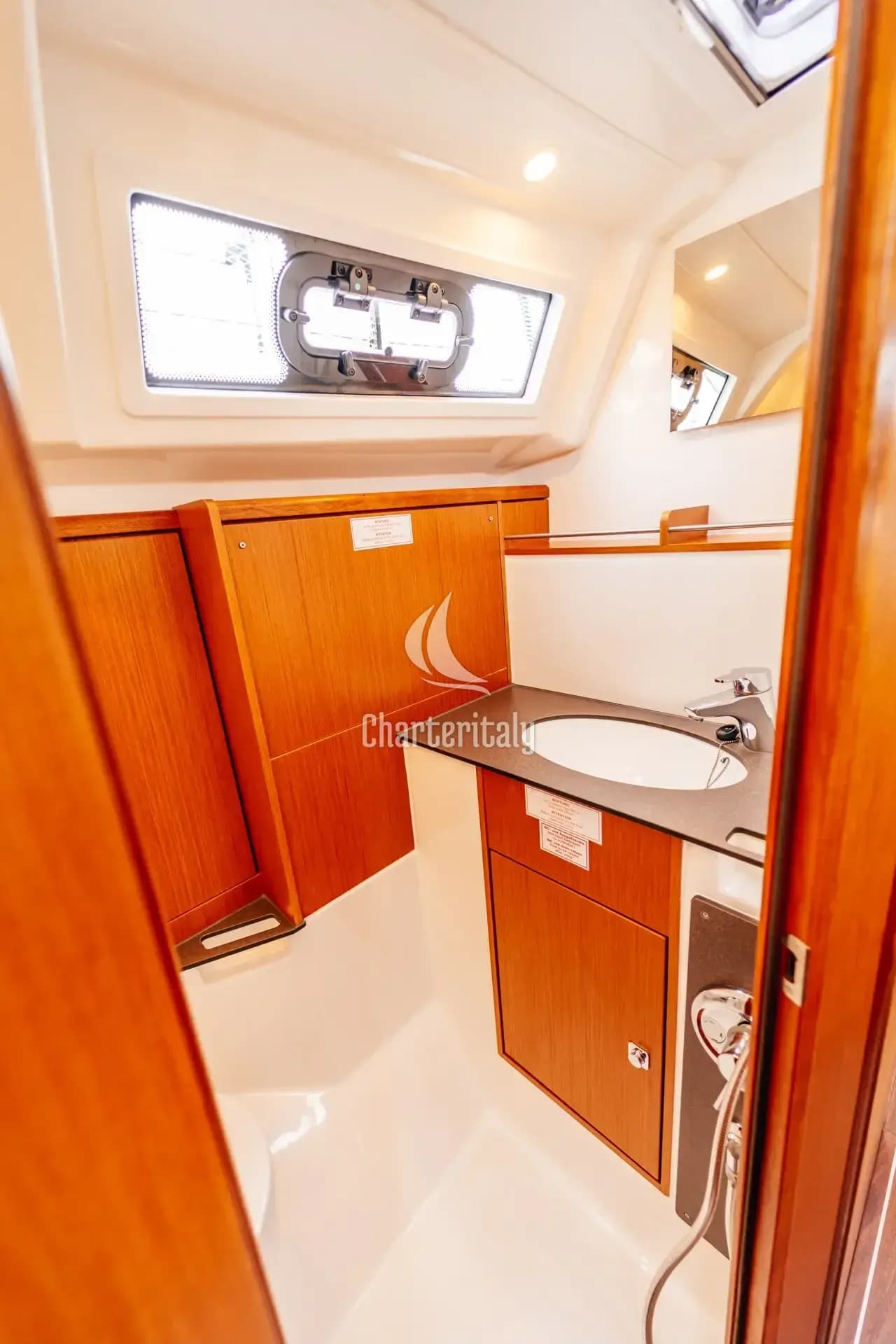 Bavaria Cruiser 37 - Flinx - 22