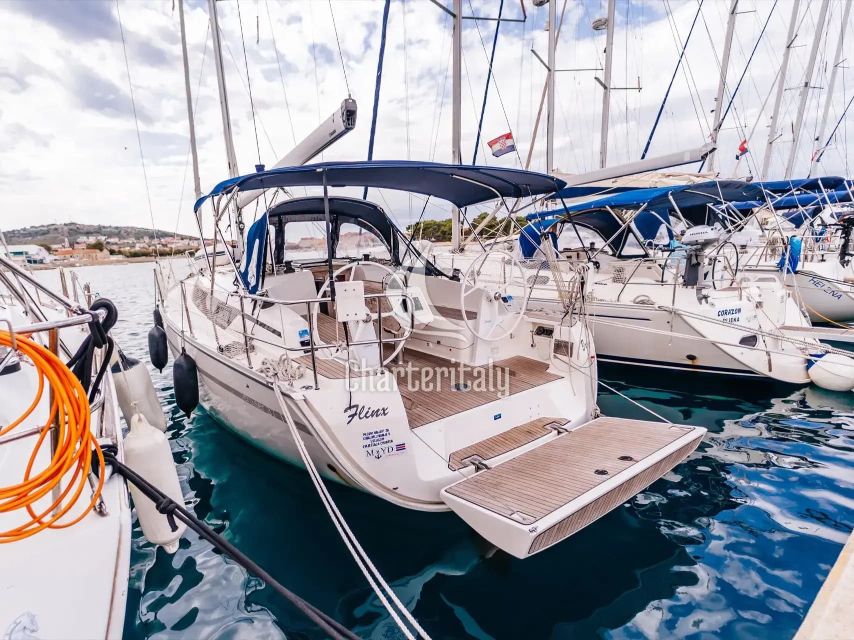Bavaria Cruiser 37 - Flinx - 1