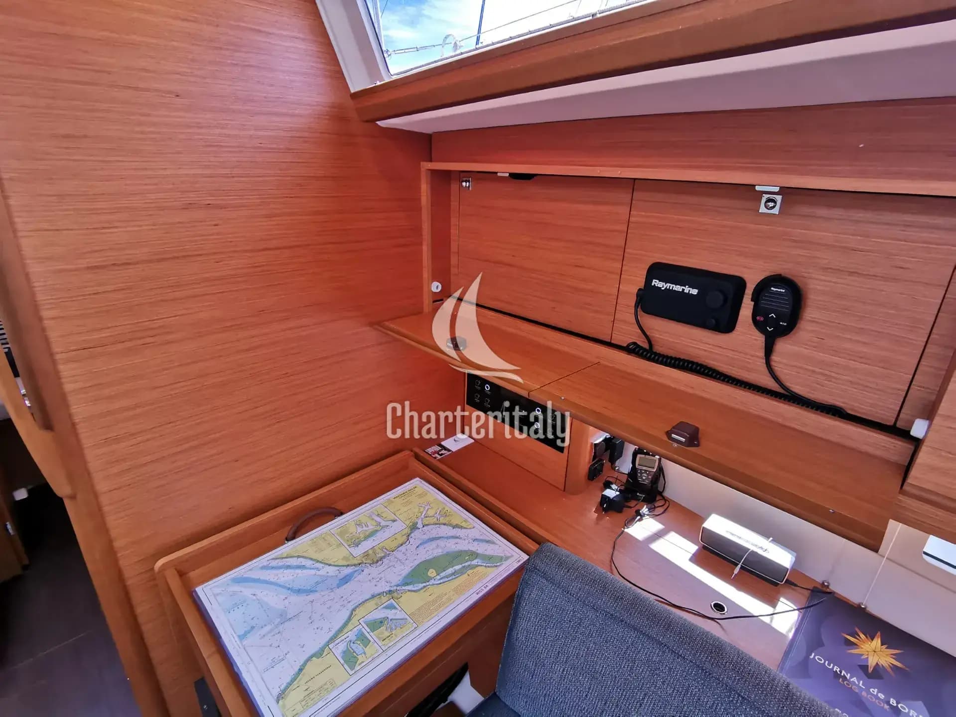Dufour 390 Grand Large - Antares - 28