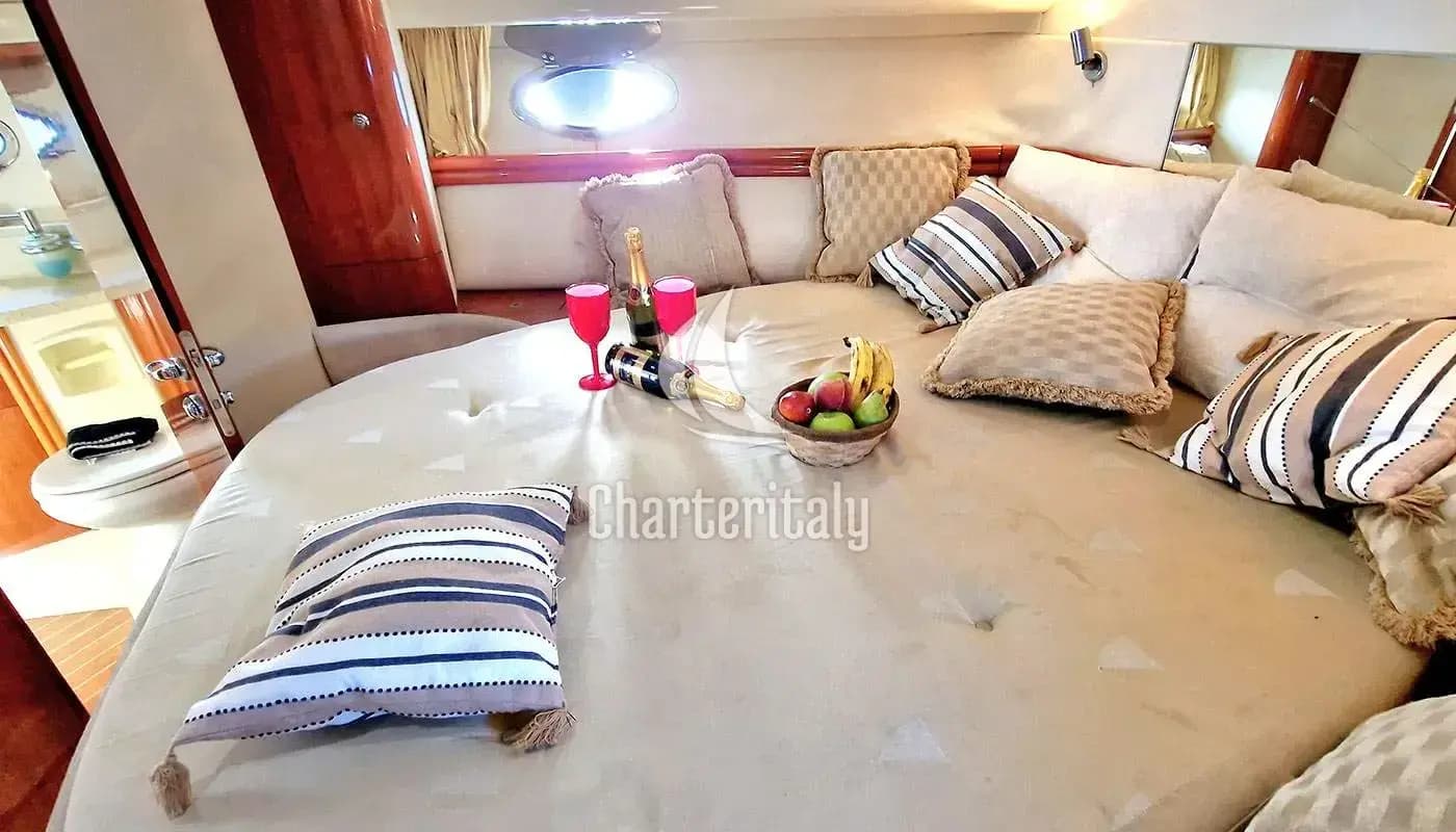Fairlane Phantom 43 - Fairline - 3