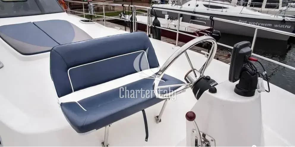 Nautika 1300 - Nautika 1300 LUX - 18
