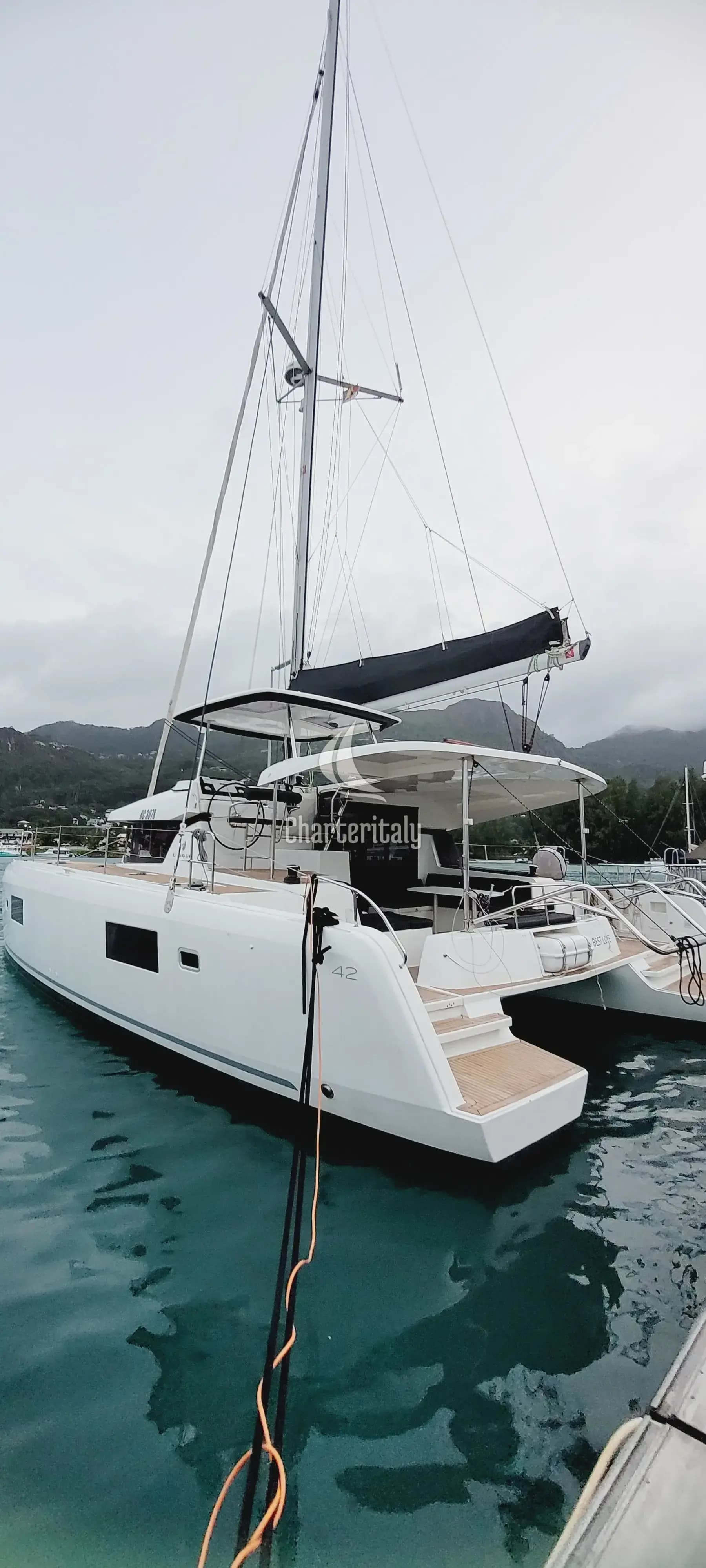 Lagoon 42 - Best Love - 7