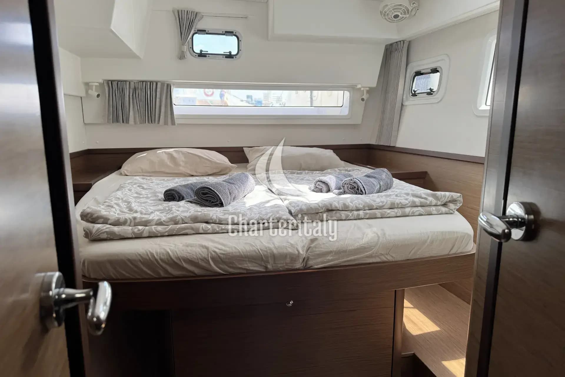 Lagoon 42 - 4 cab. - Moonlight - 22
